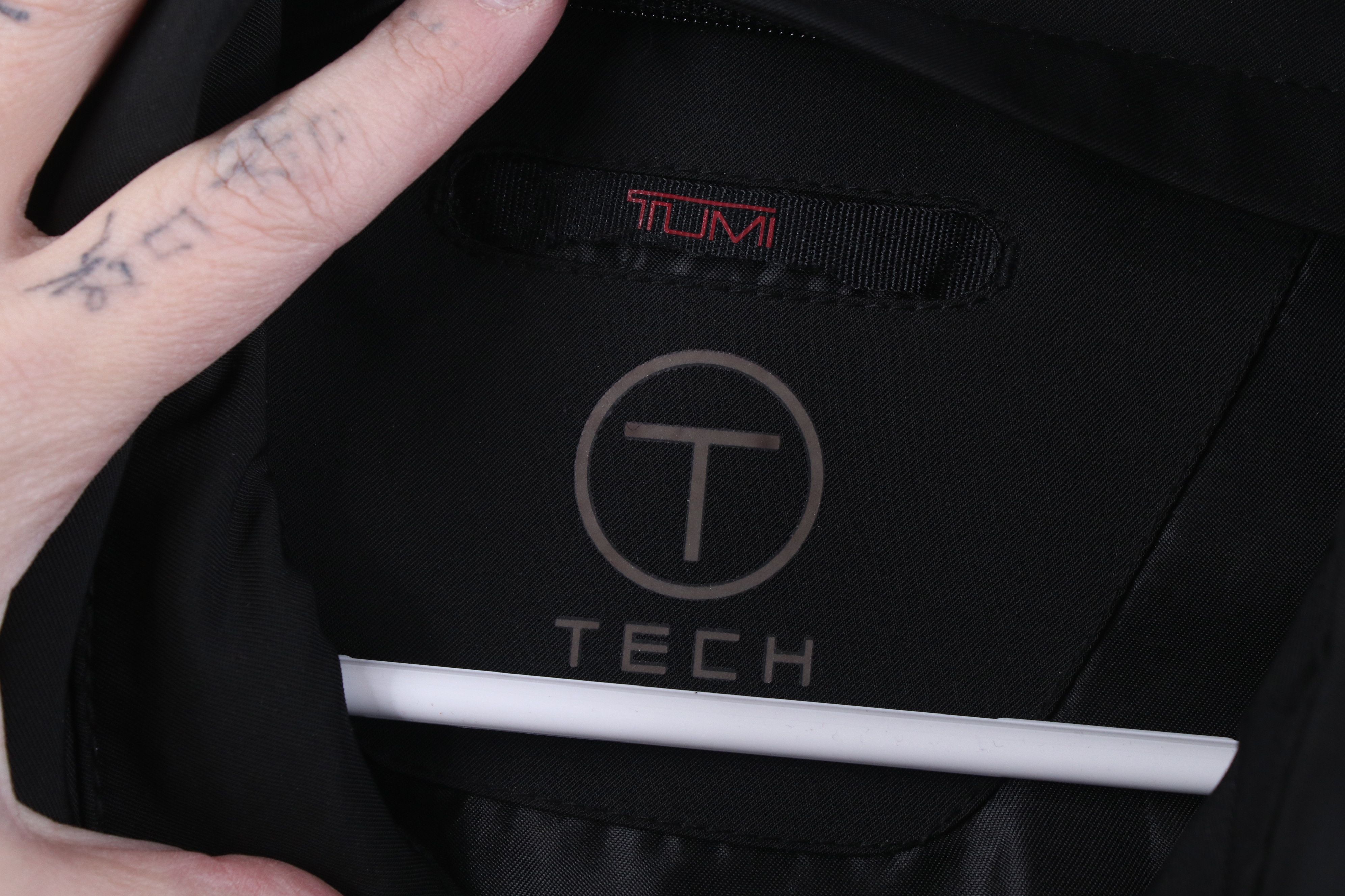 Tumi Tumi T-Tech Essential Resistant Rain Parka Jacket Black Size US M / EU 48-50 / 2 - 9 Thumbnail