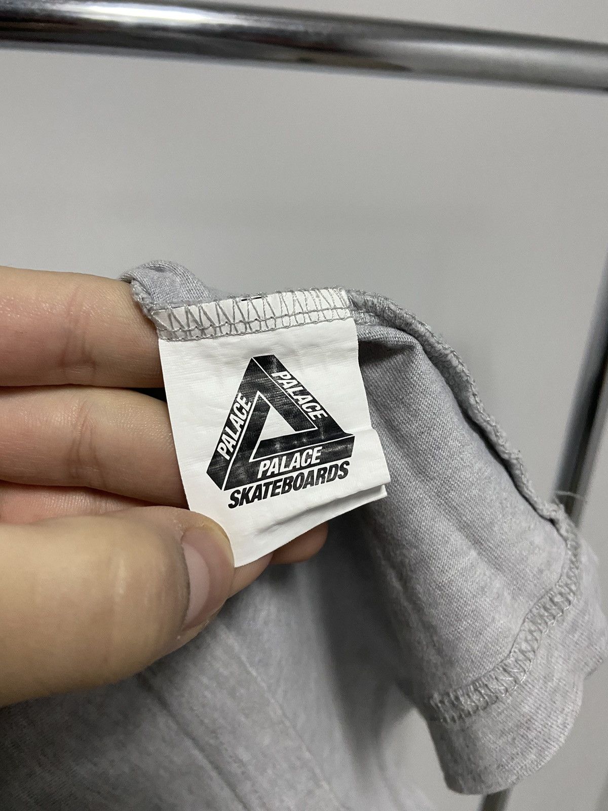 Palace × Vintage Palace damb t shirt Vintage big Logo Tokyo London New York Size US L / EU 52-54 / 3 - 5 Thumbnail