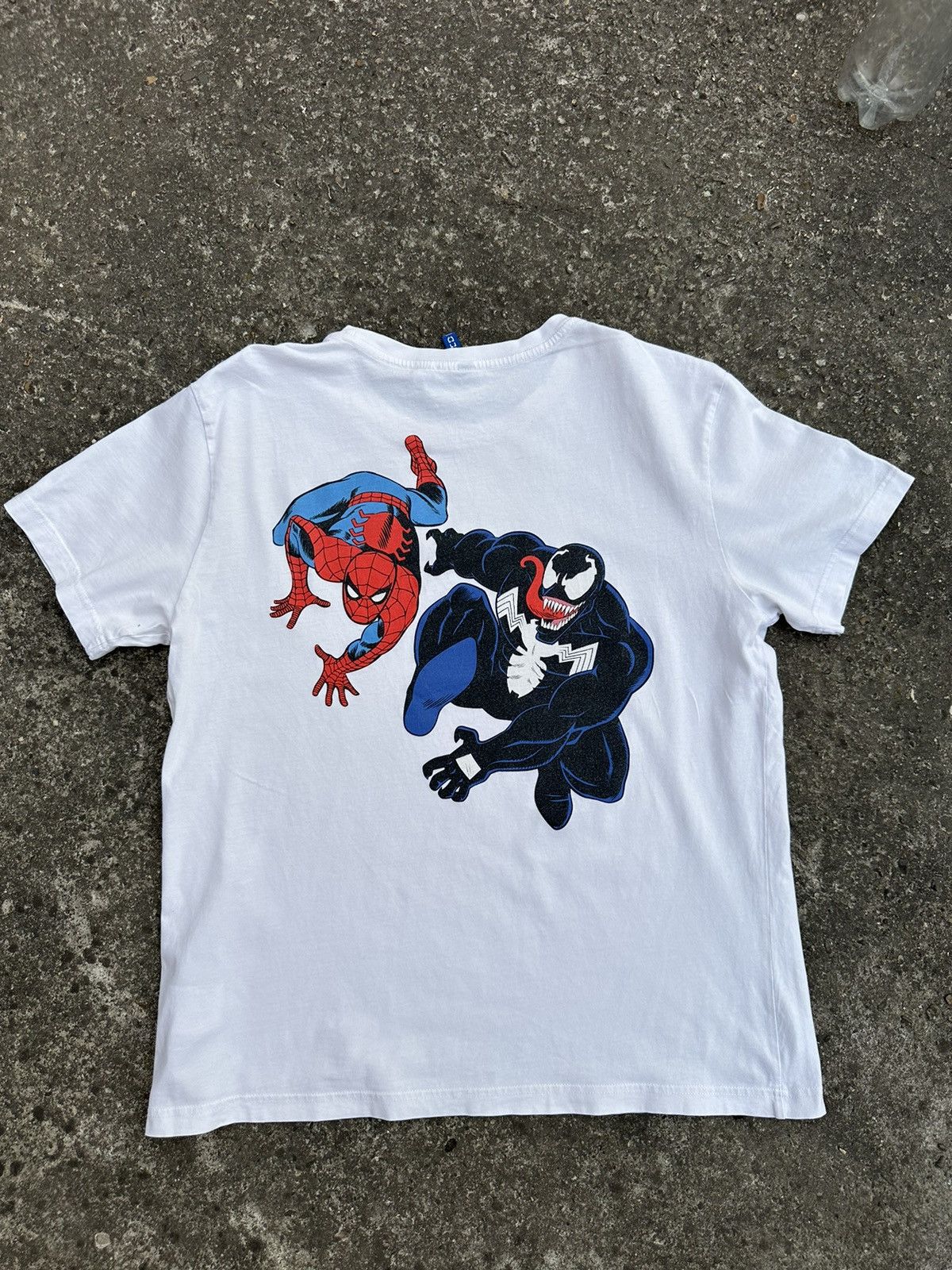 Marvel Comics Venom/spidermen t-shirt Size US L / EU 52-54 / 3 - 2 Thumbnail