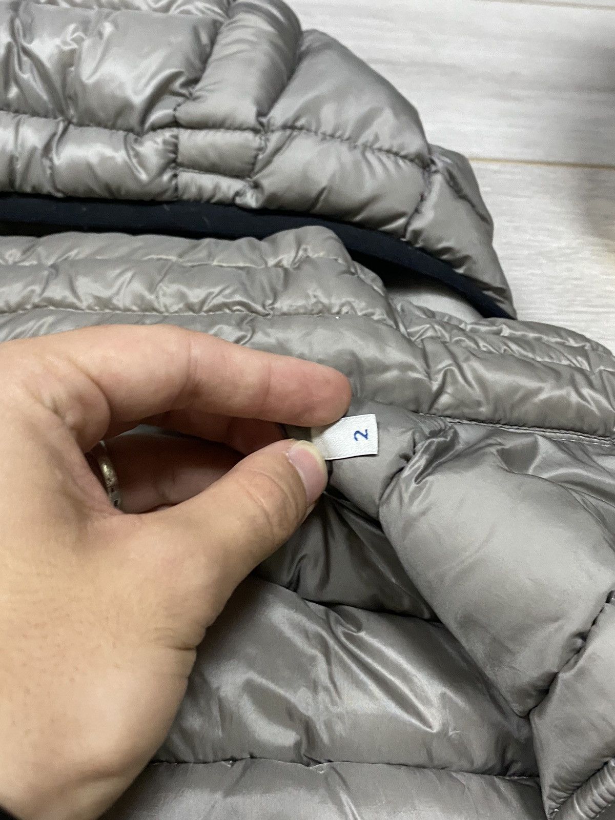 Moncler Moncler jacket Valence puffer size 2 Size US M / EU 48-50 / 2 - 16 Thumbnail