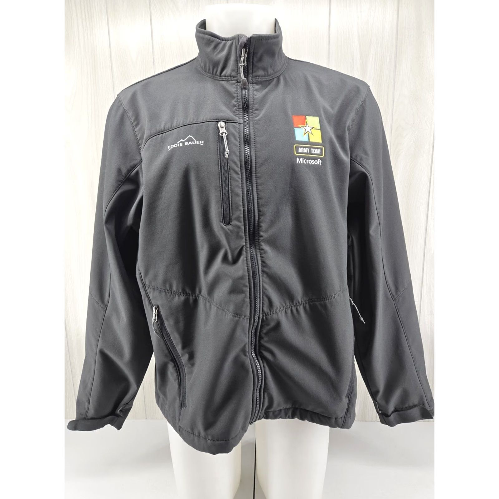 Eddie Bauer Eddie Bauer Soft Shell Jacket Mens XL Gray Army Team Windbreaker, Casual, Travel, Hiking, Walking, Regular, Polyester, Zip, Fleece, Army Theme Size US XL / EU 56 / 4 - 2 Thumbnail