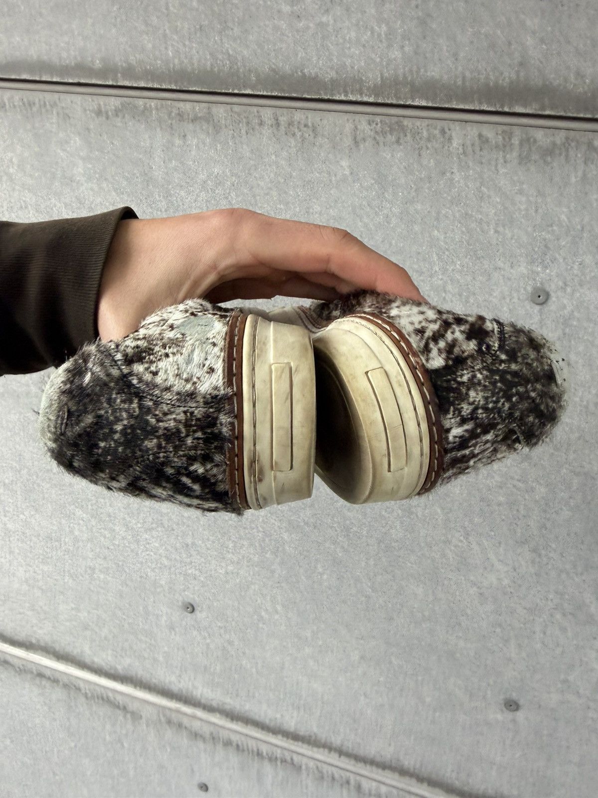 Maison Margiela Maison Margiela Cow Hair Slip Ons Size US 9 / IT 39 - 5 Thumbnail