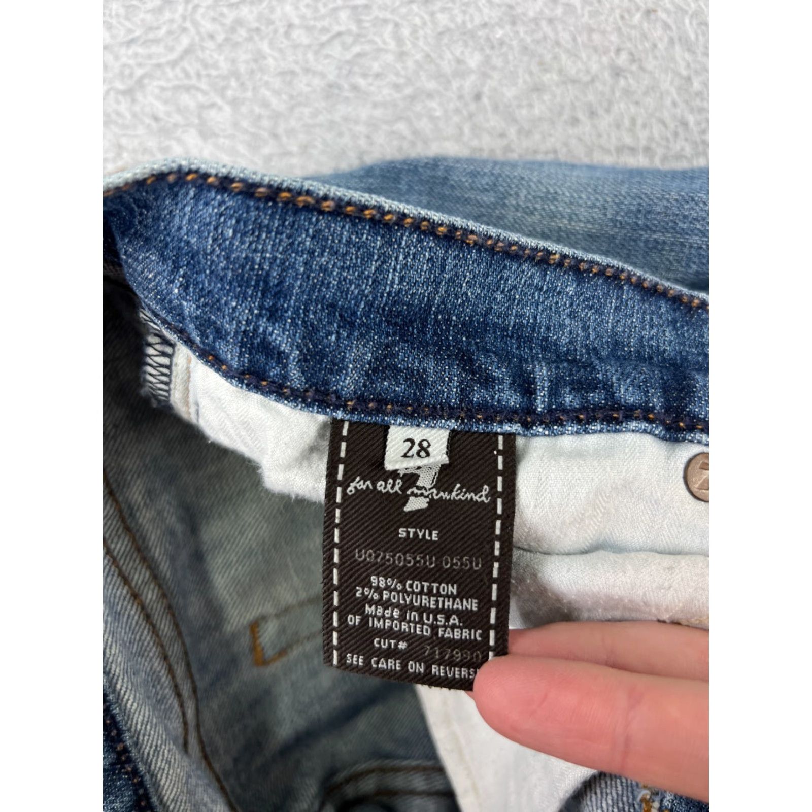 7 For All Mankind 7 For All Mankind Jeans Women 28 Blue Denim Bootcut Raw Hem Distressed Cotton Size 28" / US 6 / IT 42 - 4 Thumbnail