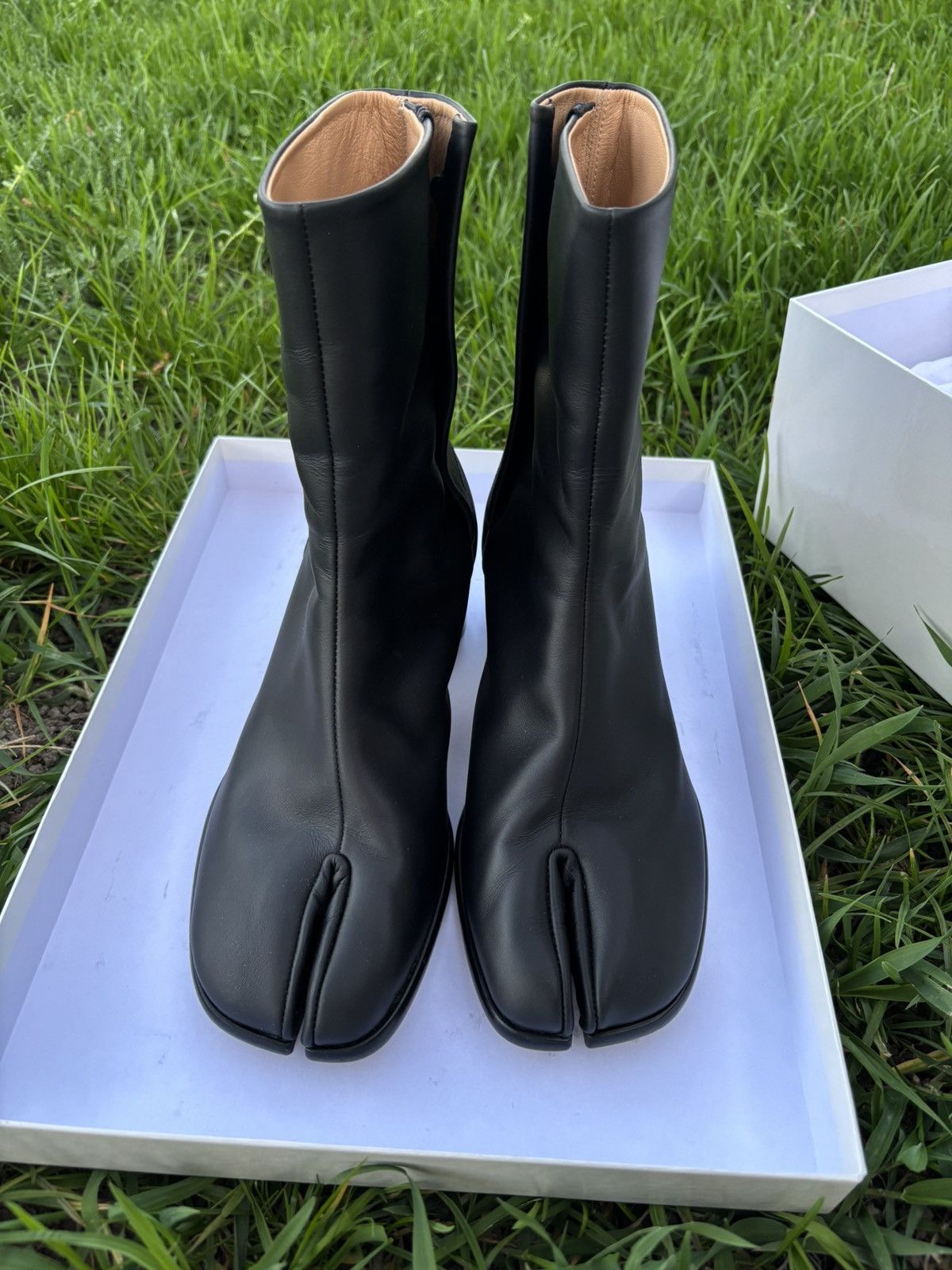 Maison Margiela Maison Margiela tabi boots Size US 7 / EU 40 - 1 Thumbnail