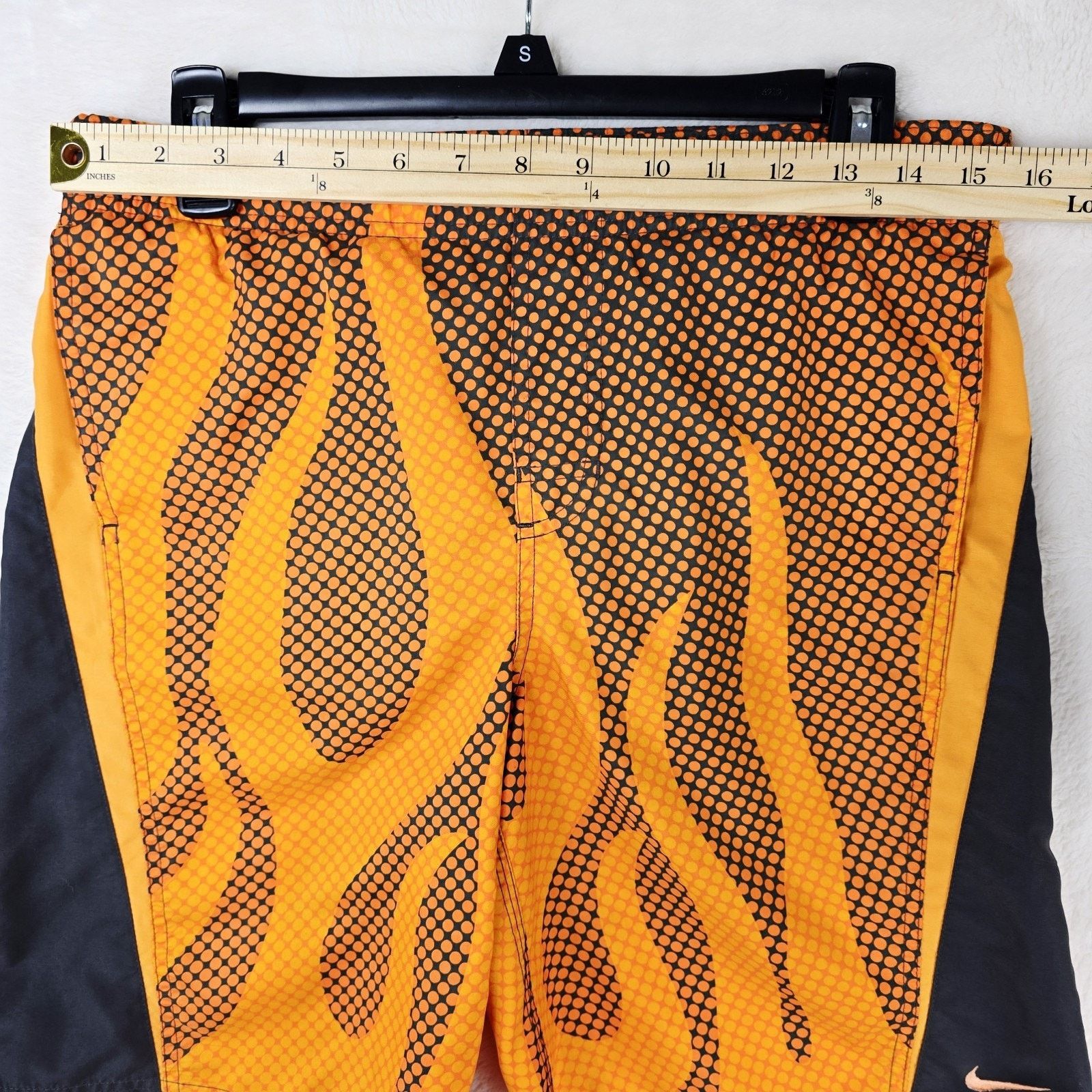 Nike Vintage Nike Flame Boardshorts Medium Orange Swim Trunks Size US 31 - 11 Thumbnail