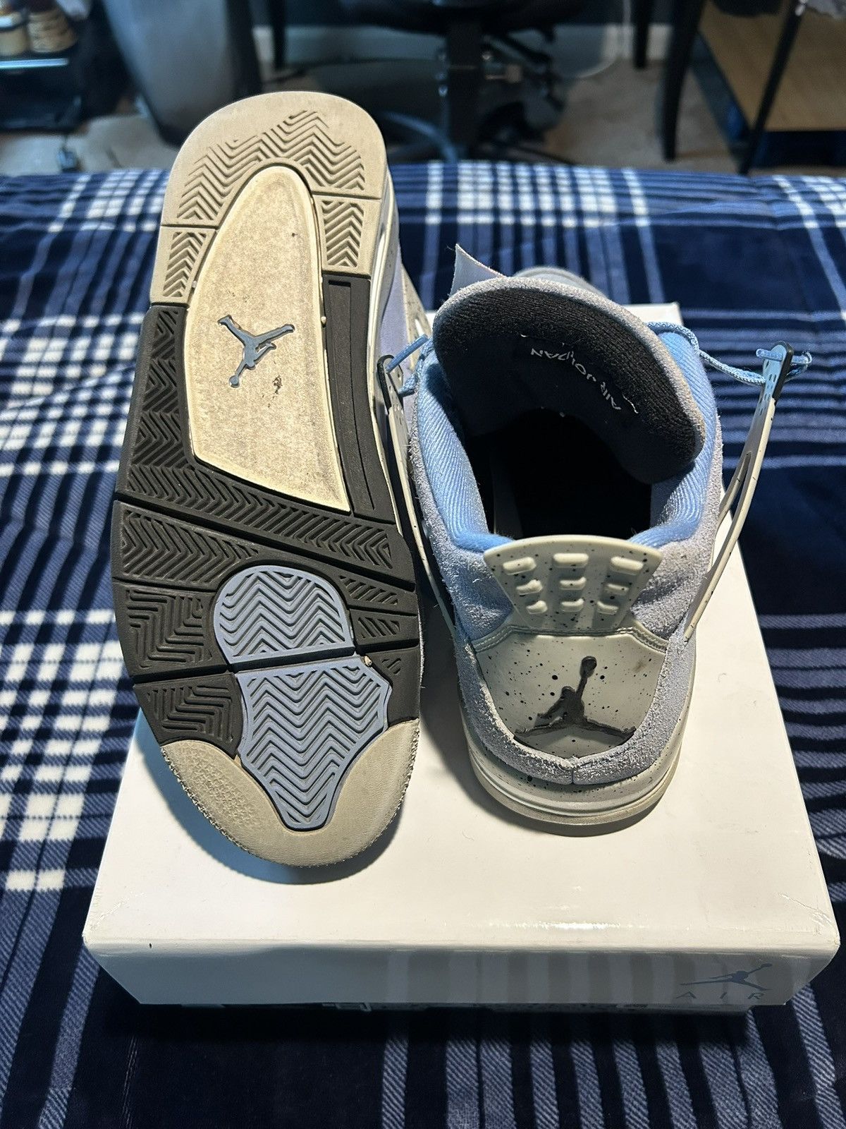 Jordan Brand Air Jordan 4 “UNC” Size US 10 / EU 43 - 5 Thumbnail