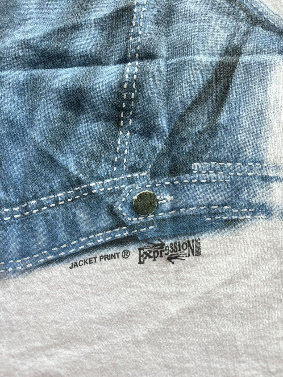 Vintage Vintage Granada Jacket Print Expression Dukoaps 90’s T-shirt Size US S / EU 44-46 / 1 - 8 Thumbnail