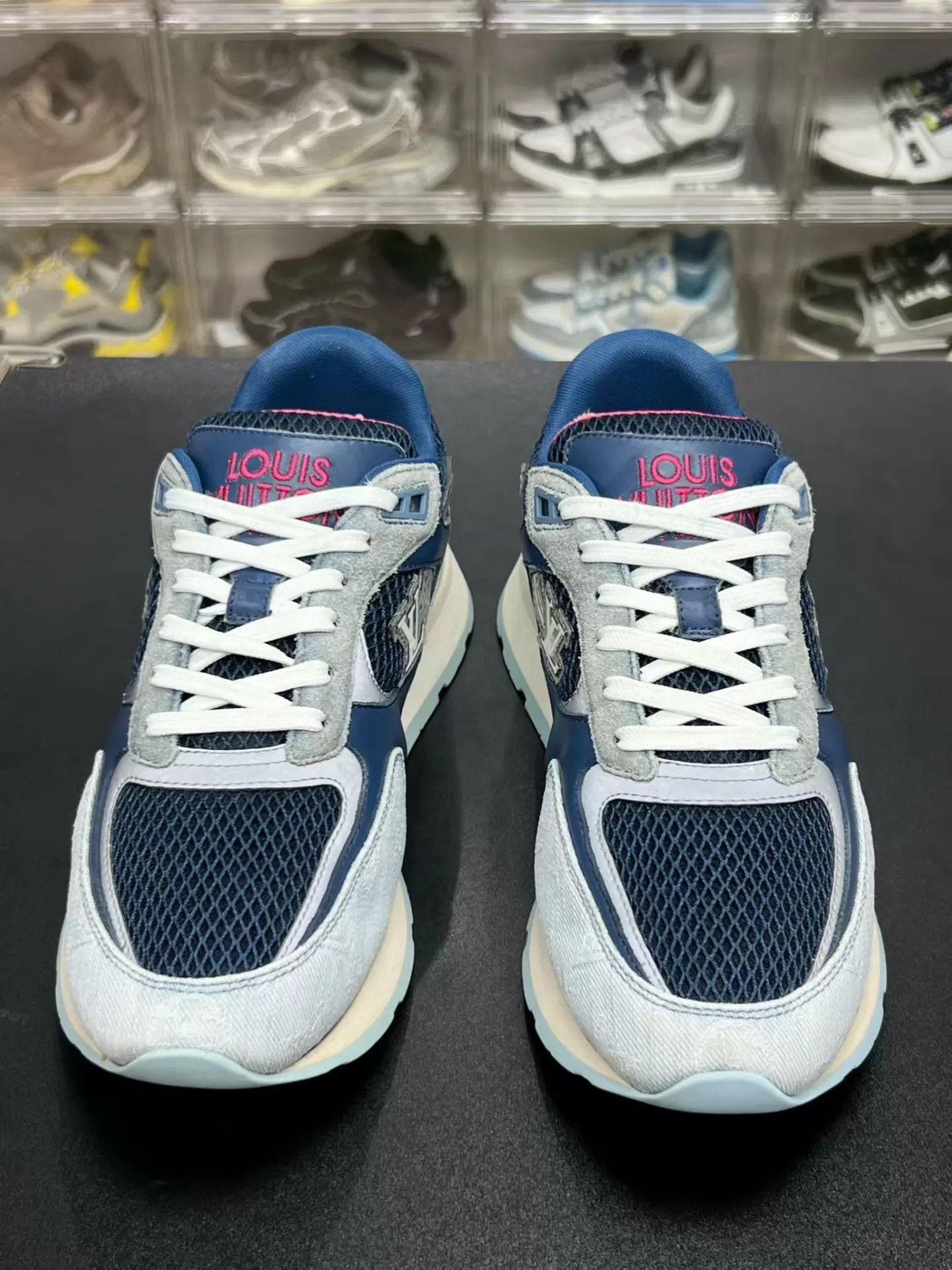 Louis Vuitton LV RUN AWAY Blue Denim UK7 41 Size US 8 / EU 41 - 2 Thumbnail