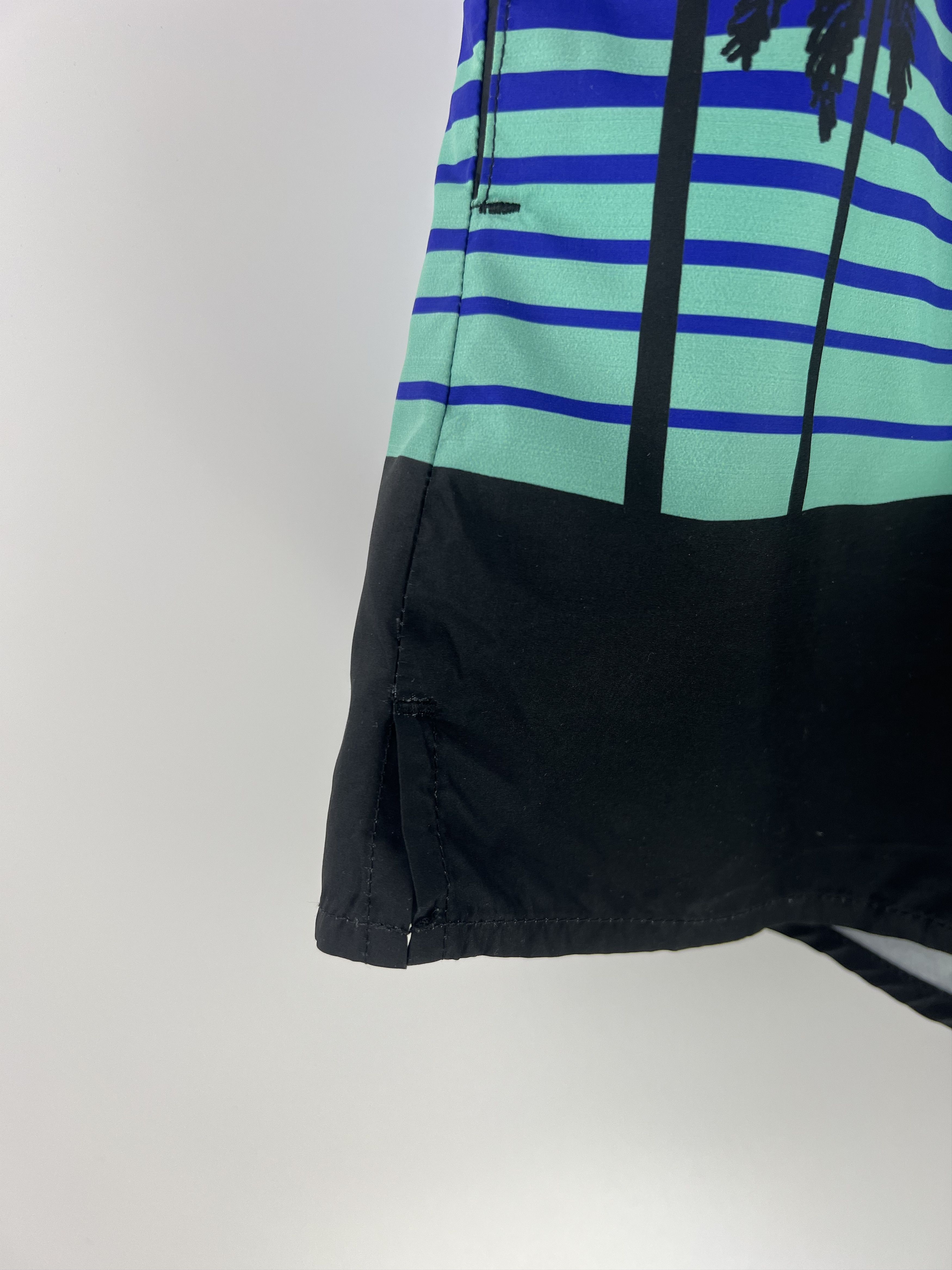 Dsquared2 Dsquared2 Swim Shorts Men's Size L/XL Size US 34 / EU 50 - 4 Thumbnail