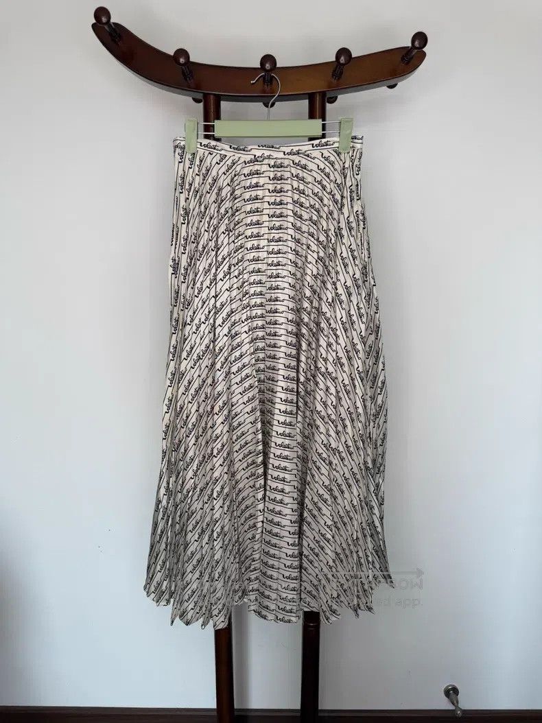 Valentino Valentino Skirt Size M / US 6-8 / IT 42-44 - 4 Thumbnail