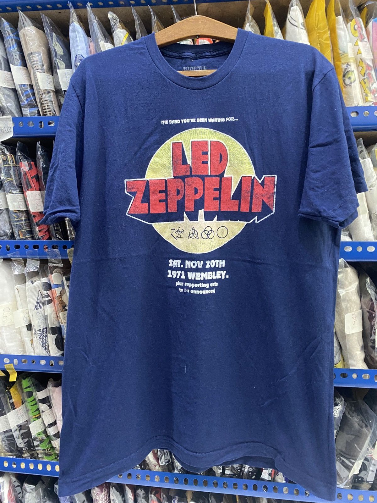 Band Tees LED ZEPPELIN TSHIRT Size US L / EU 52-54 / 3 - 1 Thumbnail