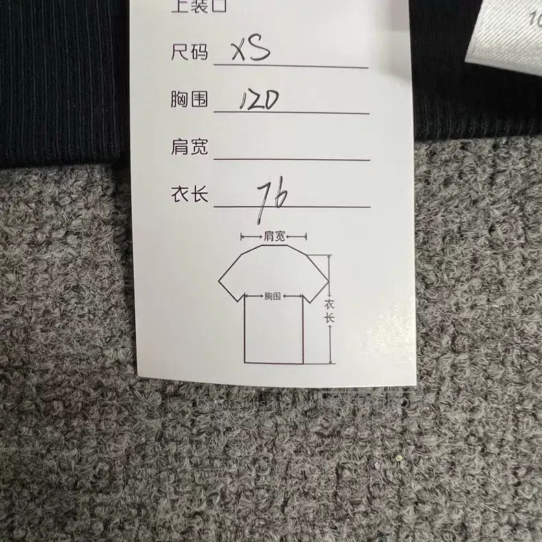 Givenchy Givenchy Sleeveless hooded sweatshirt with leather label Size US XS / EU 42 / 0 - 7 Thumbnail