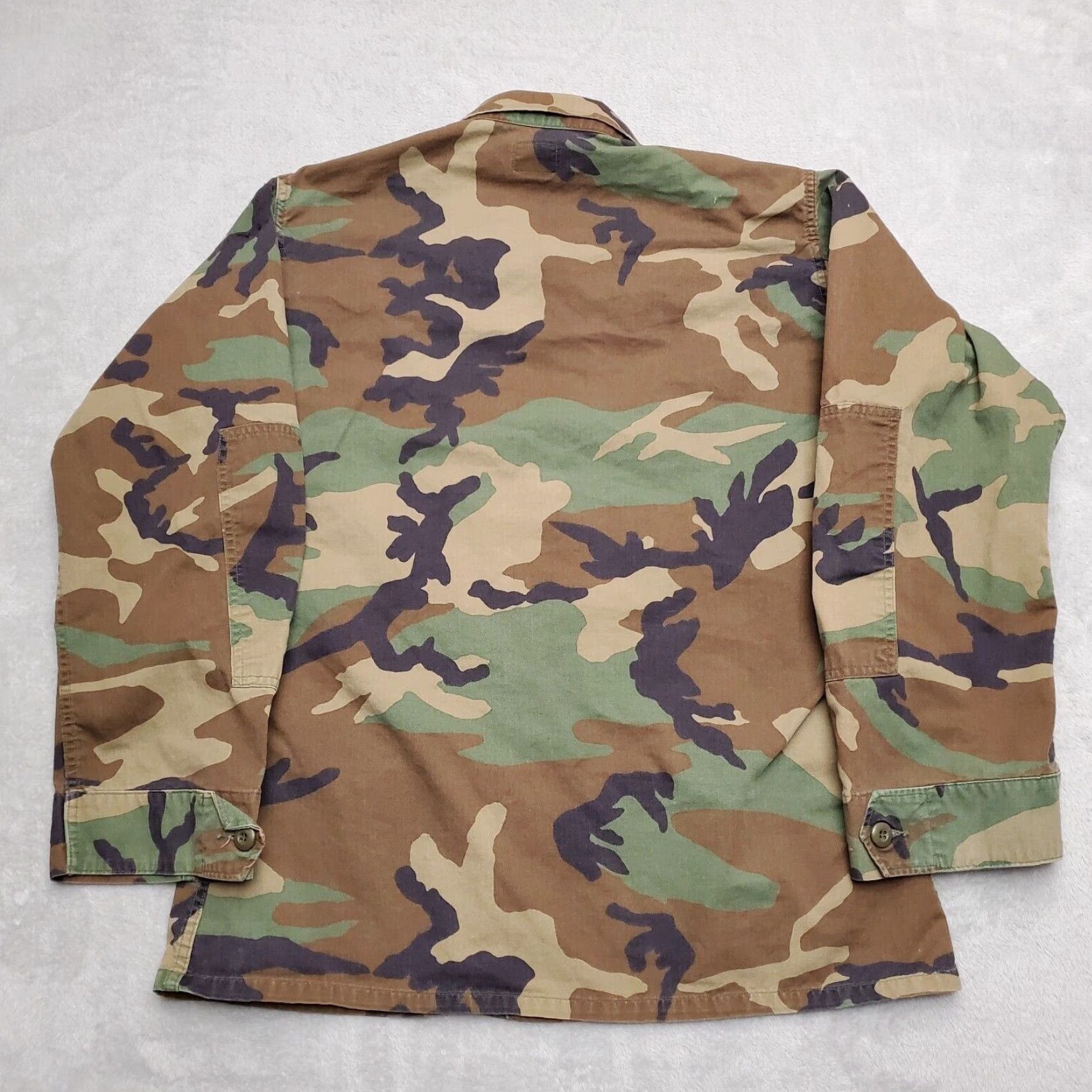 Industrie VINTAGE Woodland Camo Shirt Mens M REG Camooflage Military Army Casual All Seasons EA Industries Mens Shirt Size US M / EU 48-50 / 2 - 7 Thumbnail