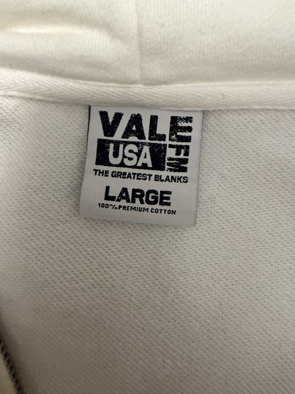 Vale Vale Forever NYC Zip up ‘white’ Size US L / EU 52-54 / 3 - 4 Thumbnail