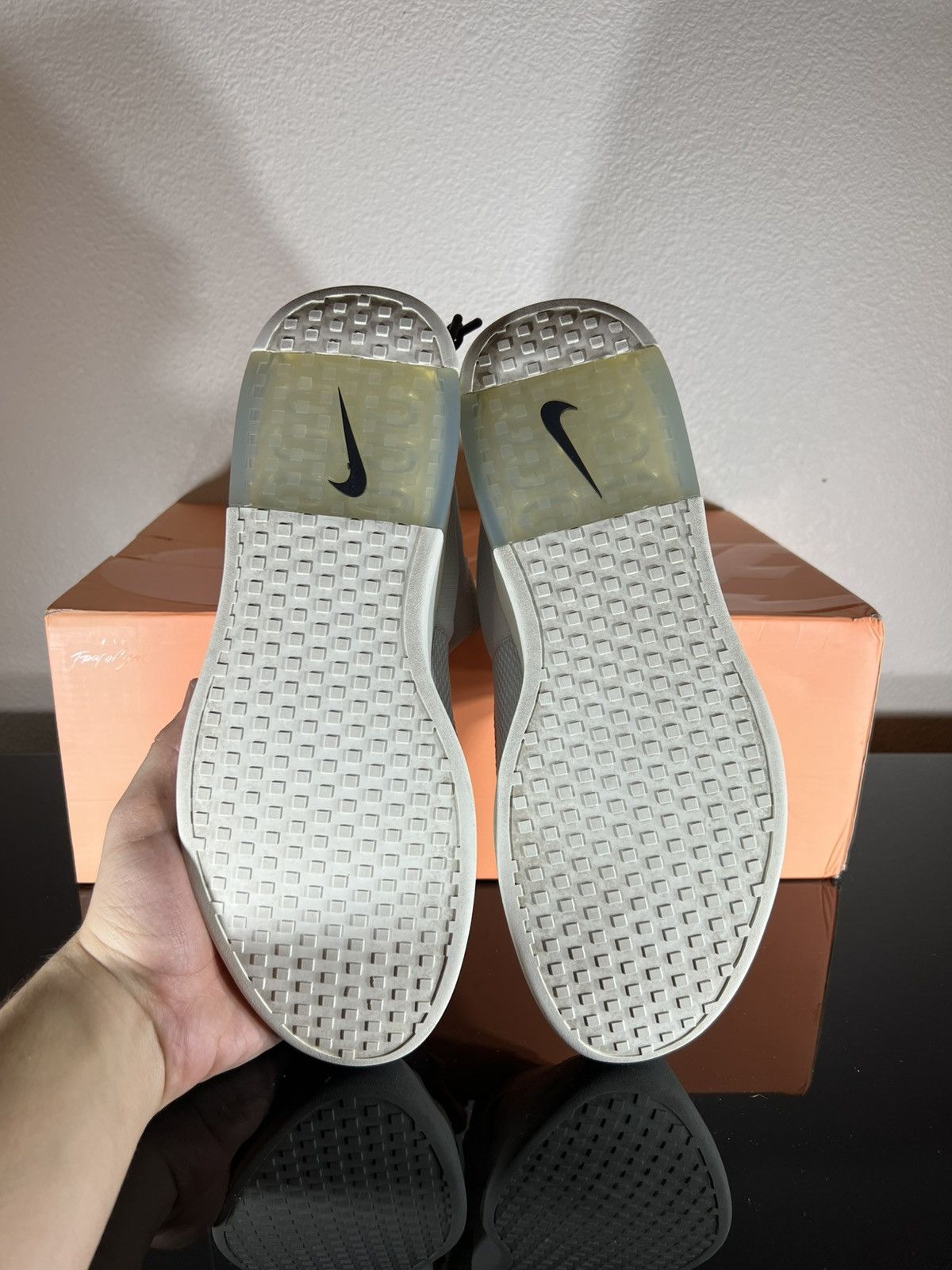 Fear of God × Nike Nike Air Fear of God Moccasin Size 9 Size US 9 / EU 42 - 4 Thumbnail