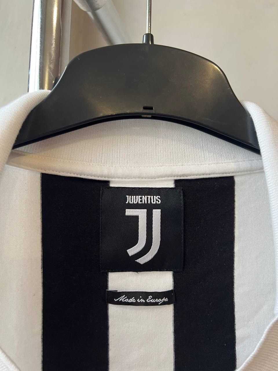 Vintage 1984/85 JUVENTUS FC RETRO REMAKE HOME SOCCER JERSEY SHIRT Size XL / US 12-14 / IT 48-50 - 9 Thumbnail