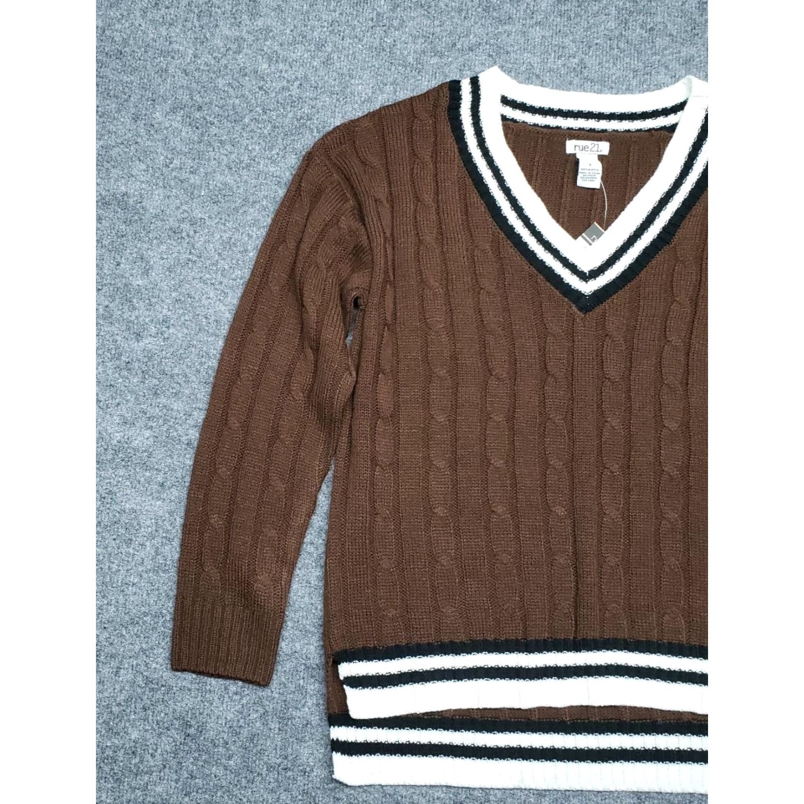 Vintage Rue21 Sweater S Brown Striped Long Sleeve V-Neck Cable Knit Pullover Womens Size S / US 4 / IT 40 - 3 Thumbnail