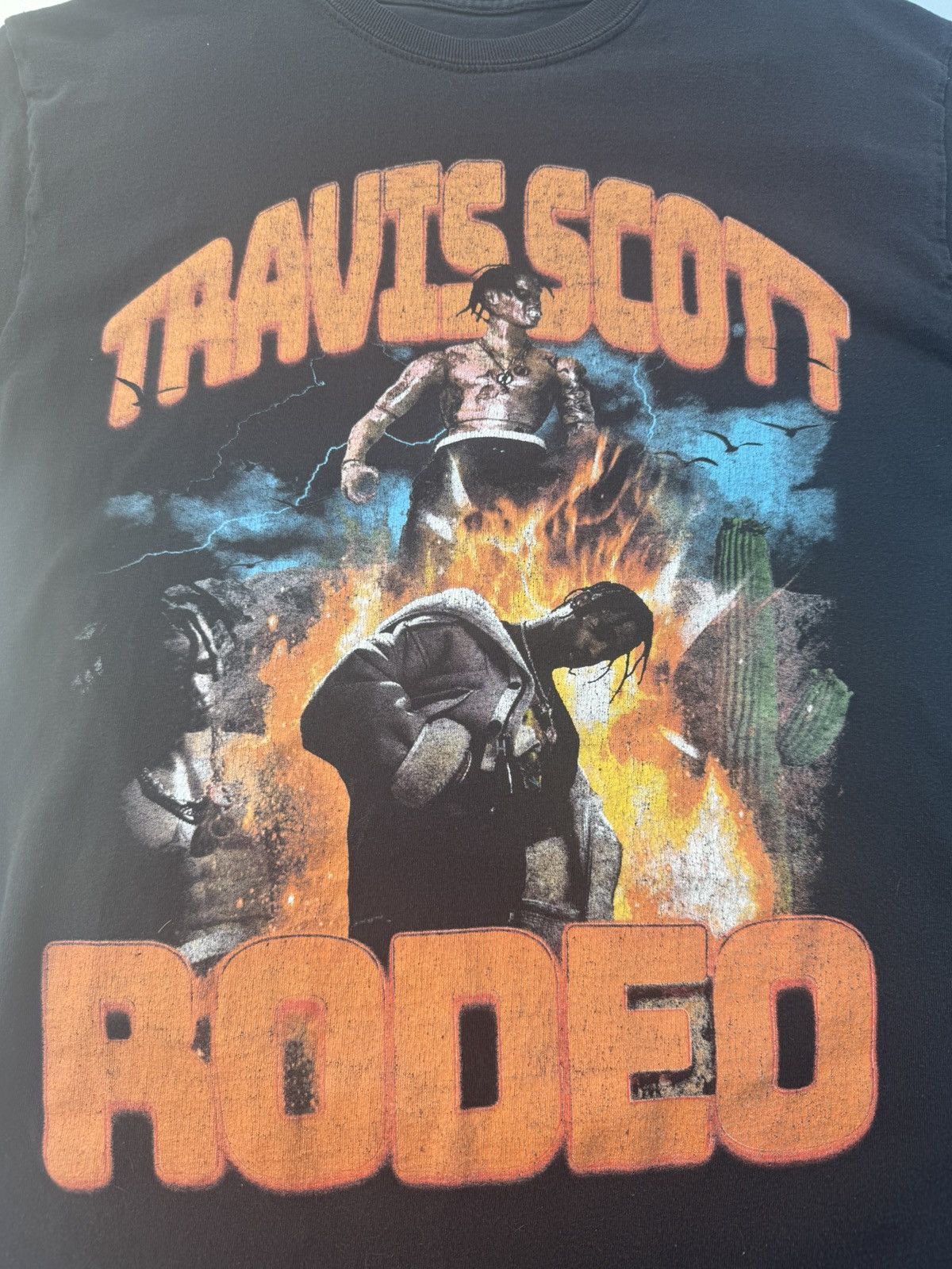 Other Travis Scott “Rodeo” Cowboy Graphic Tee Size US M / EU 48-50 / 2 - 2 Thumbnail