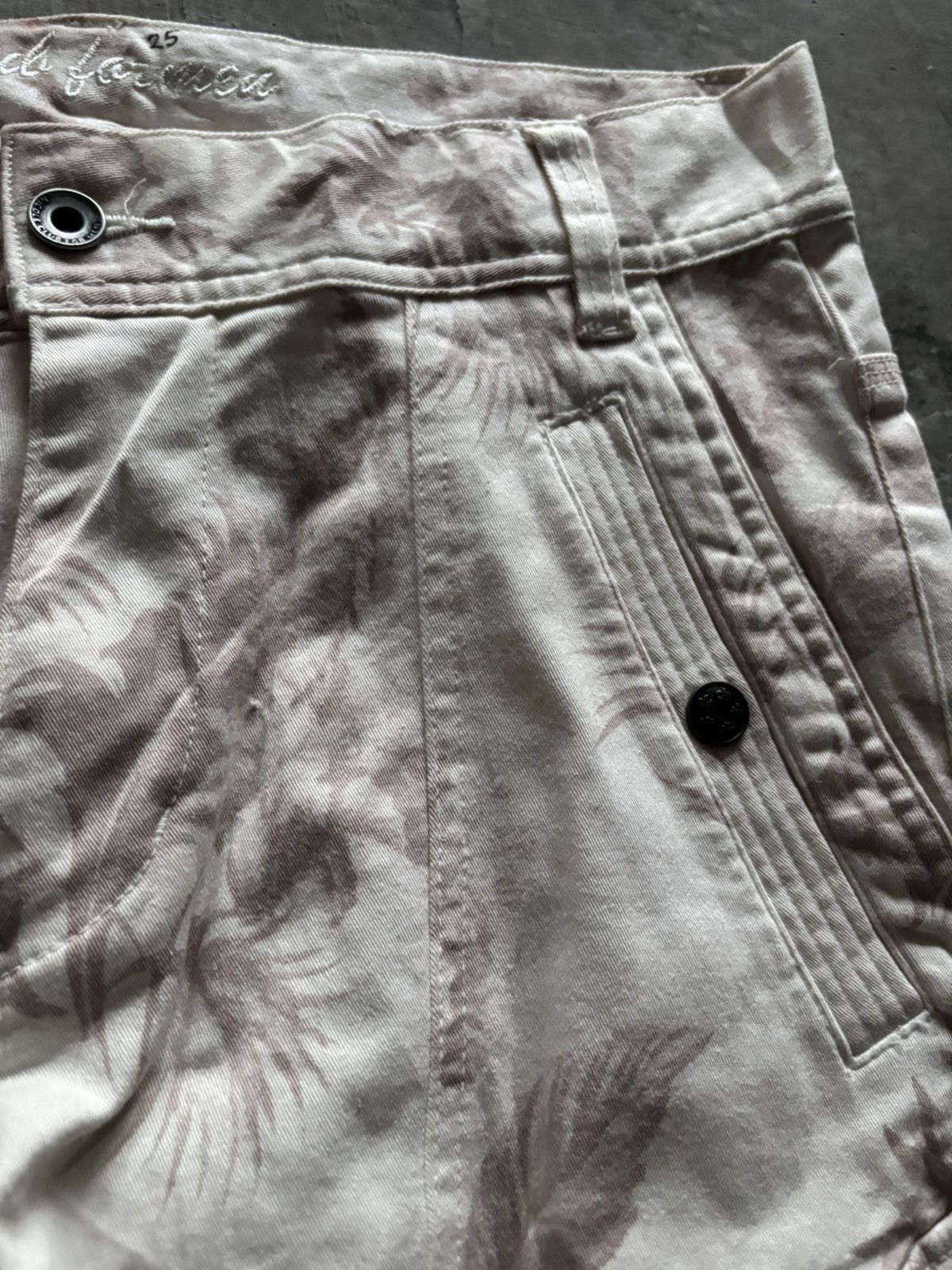 If Six Was Nine NICOLE CLUB FOR MEN flare floral cargo sick design Size US 31 - 10 Thumbnail