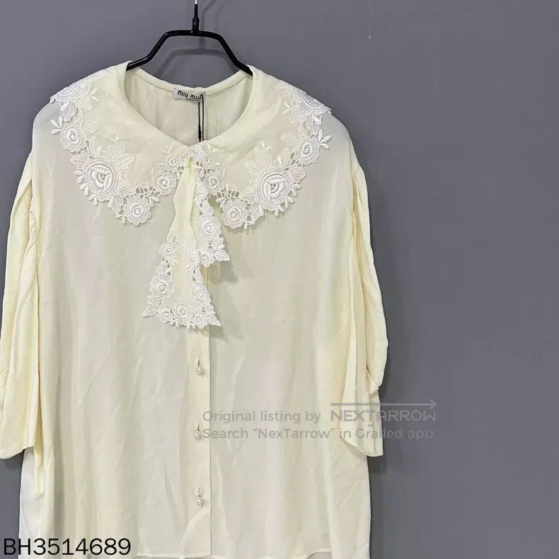 Miu Miu Miu Miu 42 Pearl button doll collar shirt Size L / US 10 / IT 46 - 1 Thumbnail