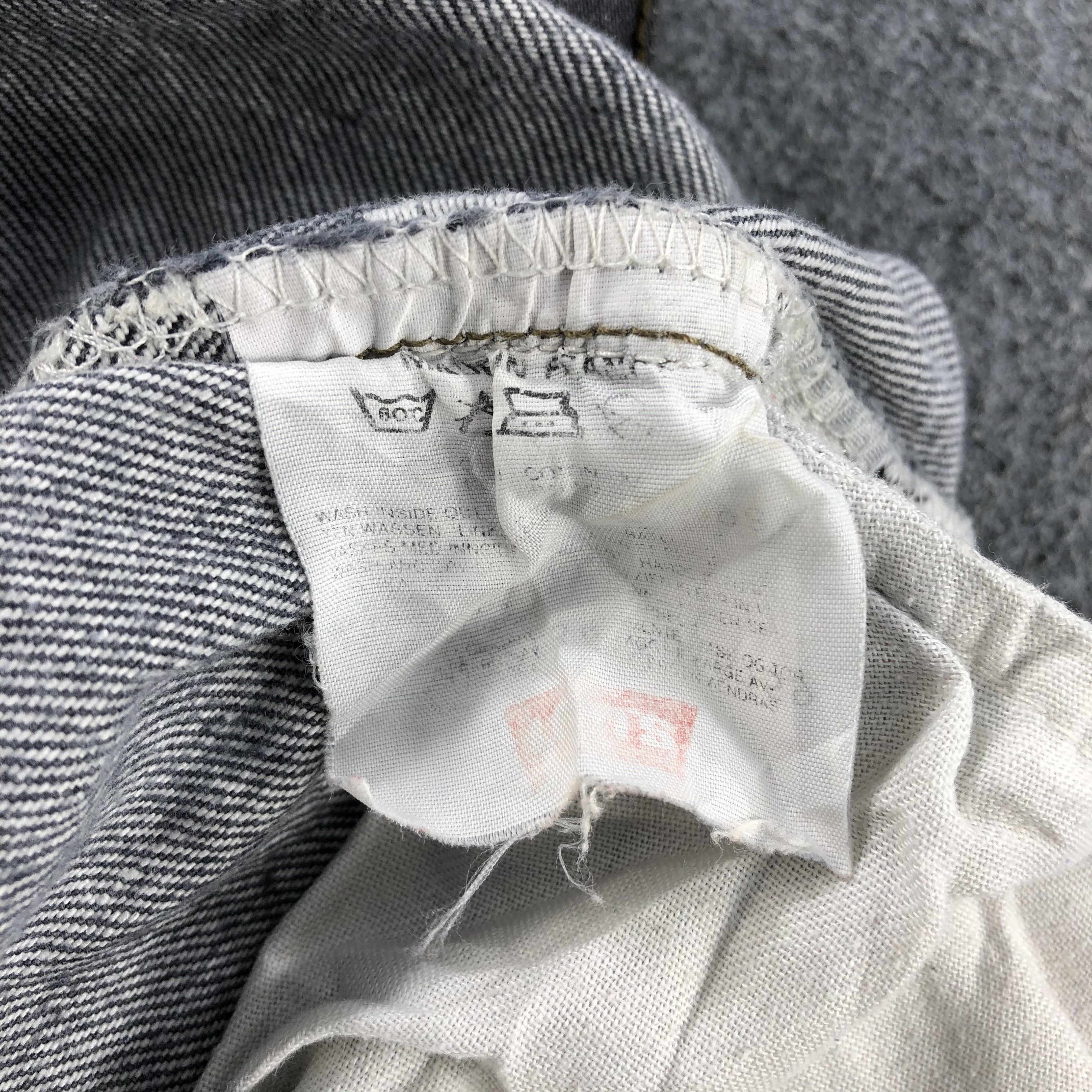 Levi's 90s Vintage Levis 501 Faded Black Jeans-JM1651 Size US 31 - 14 Thumbnail