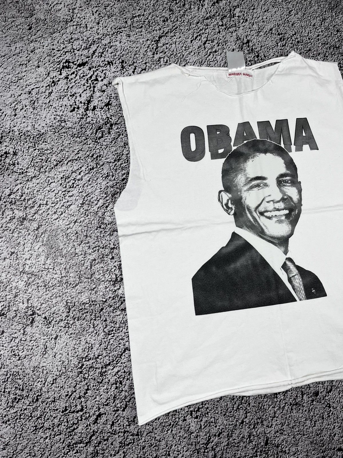 Band Tees Vintage Y2K Obama logo custom tank top streetwear size M Size US M / EU 48-50 / 2 - 3 Thumbnail