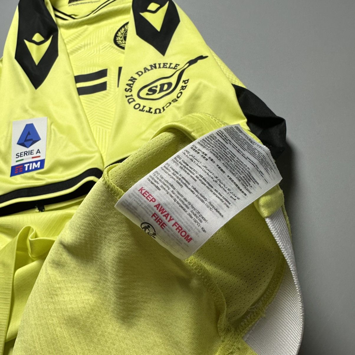 Macron UDINESE MACRON 2022/2023 FOOTBALL AWAY JERSEY #10 DEULOFEU Size US XL / EU 56 / 4 - 13 Thumbnail