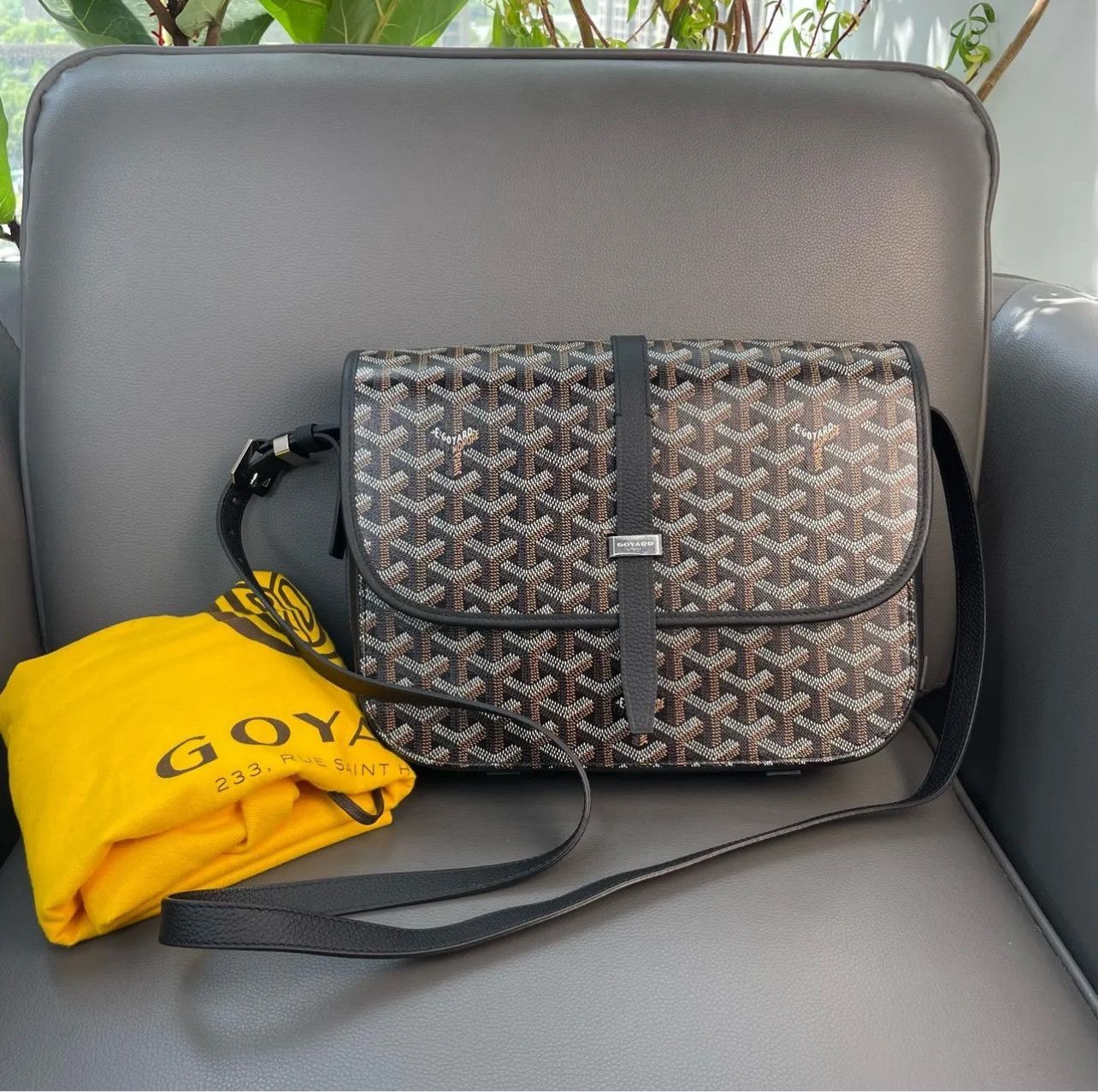 Goyard Belvedere Mm Crossbody Bag in Black, Men's