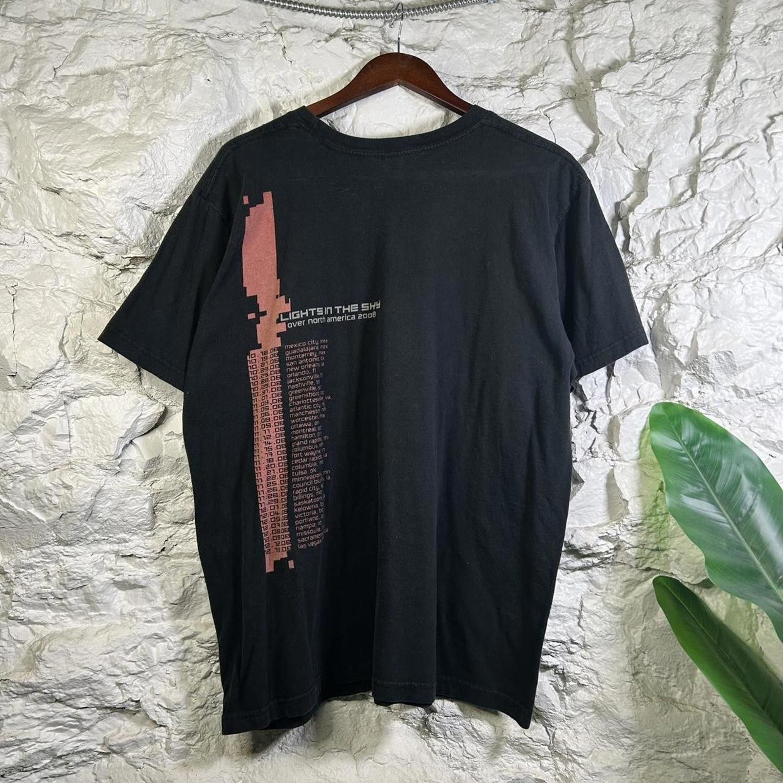 Other 2008 Nine Inch Nails Lights In The Sky Tour T-Shirt Size XL Size US XL / EU 56 / 4 - 3 Thumbnail
