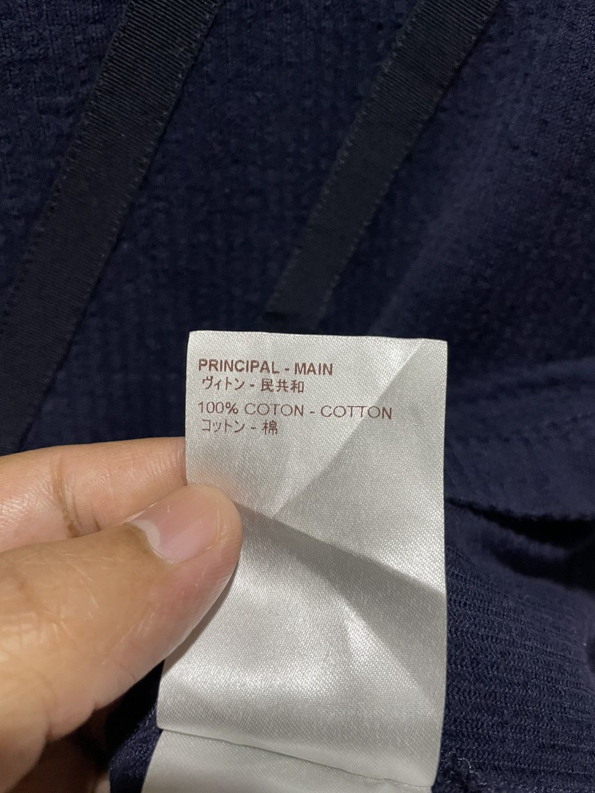 Louis Vuitton LOUIS VUITTON V STRAP ICONIC LV SOLARIZED NAVY BLUE TER Size US M / EU 48-50 / 2 - 20 Thumbnail
