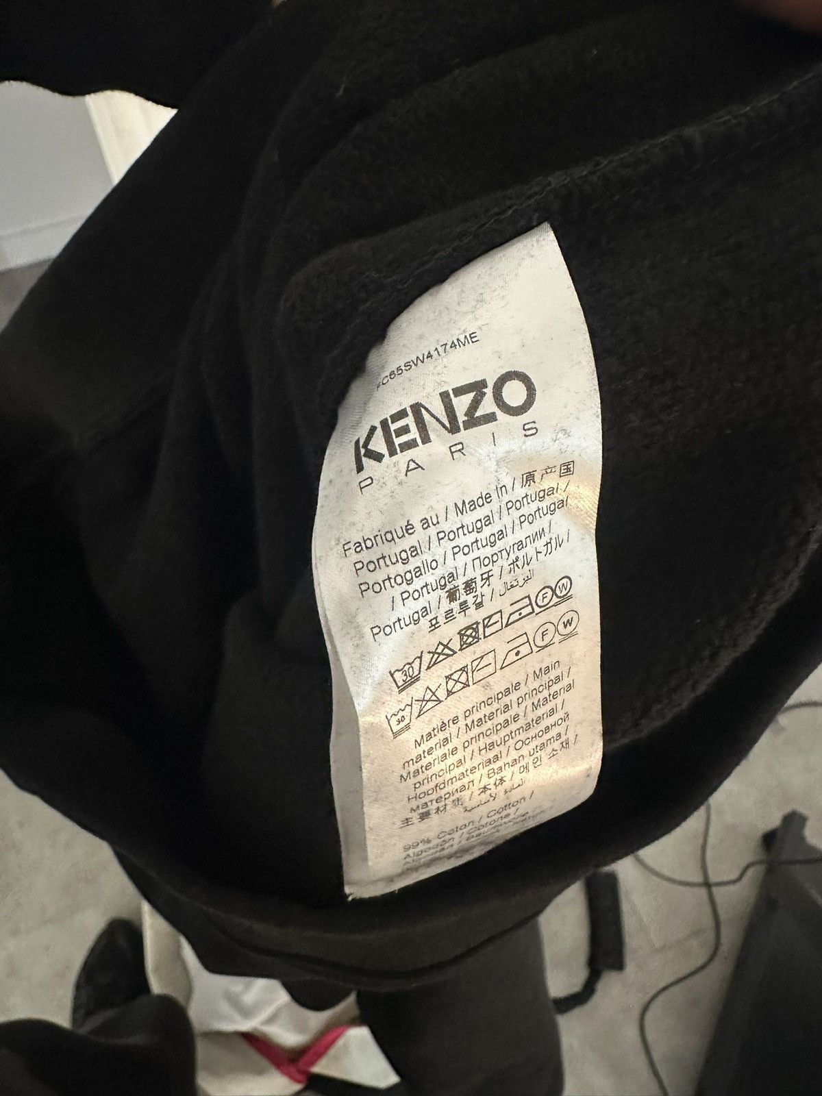 Kenzo Title : Kenzo Paris "Target" Logo Tracksuit Set - Nigo Era Size US S / EU 44-46 / 1 - 11 Thumbnail