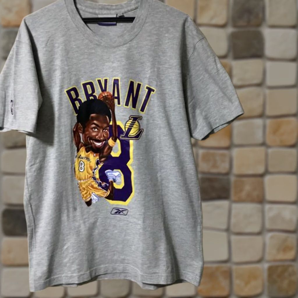 Reebok Kobe Bryant NBA Los Angeles Lakers Reebok Gray T Shirt Size M Vintage Rare Size US M / EU 48-50 / 2 - 1 Thumbnail