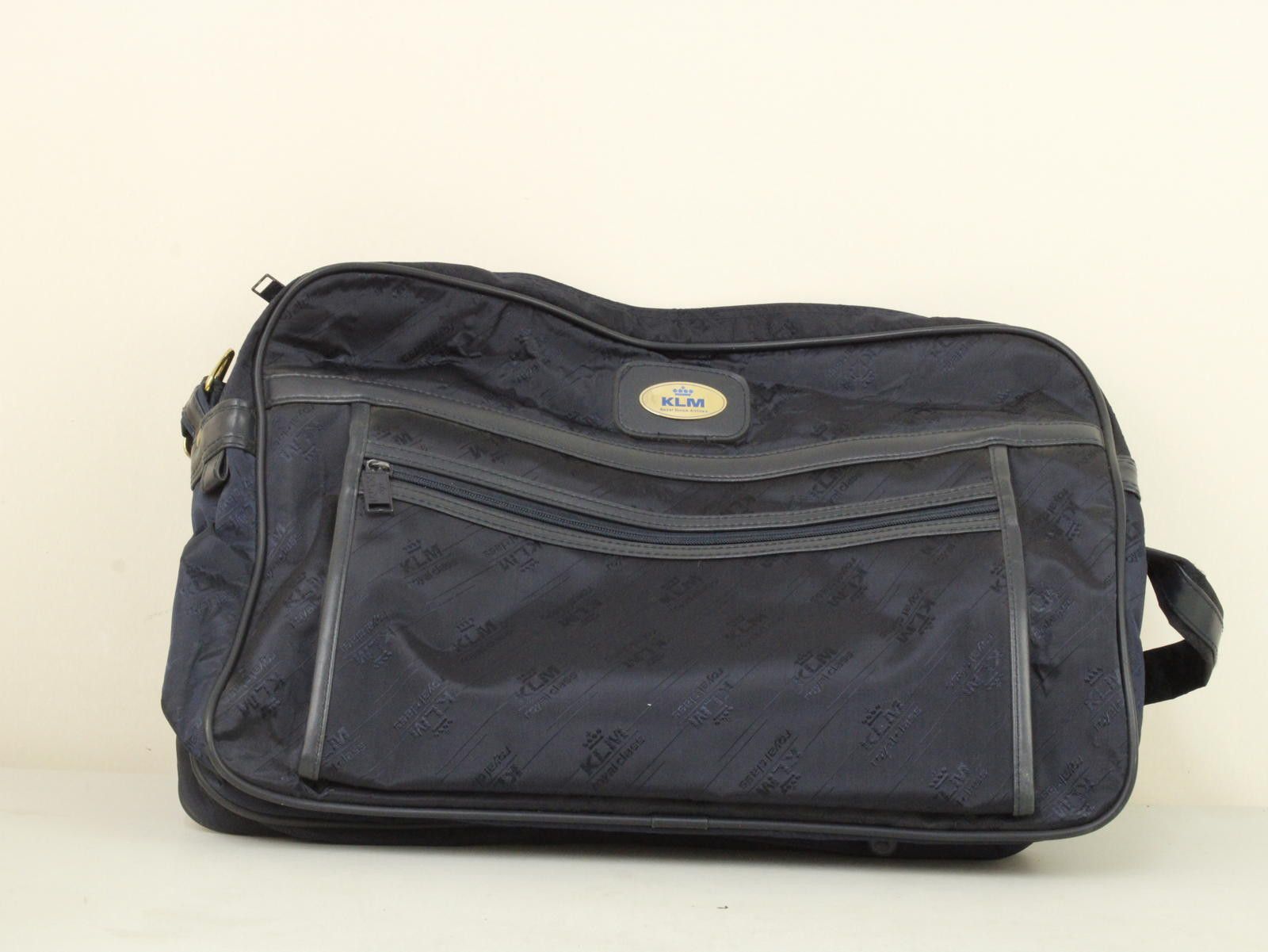 Other KLM Navy Blue Shoulder Bag Exclusive and Limited Edition Size ONE SIZE - 1 Thumbnail