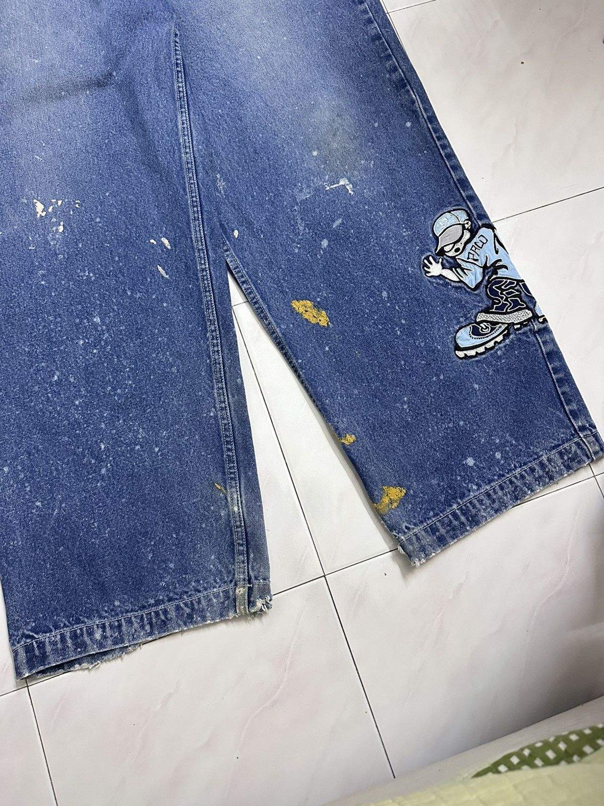 JNCO Distressed Paco Painted Embroidered Baggy Jeans Y2K Jnco Size US 36 / EU 52 - 4 Thumbnail