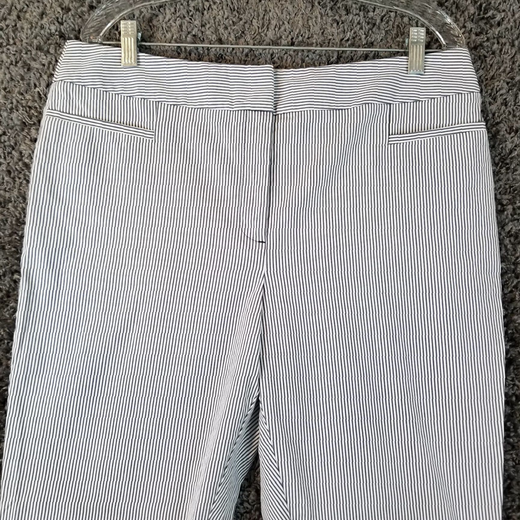 Ann Taylor Ann Taylor Pants Women Capri Straight Pockets Cotton Blend White Blue Striped 12 Regular Inseam 24" Size 34" / US 12 / IT 48 - 2 Thumbnail