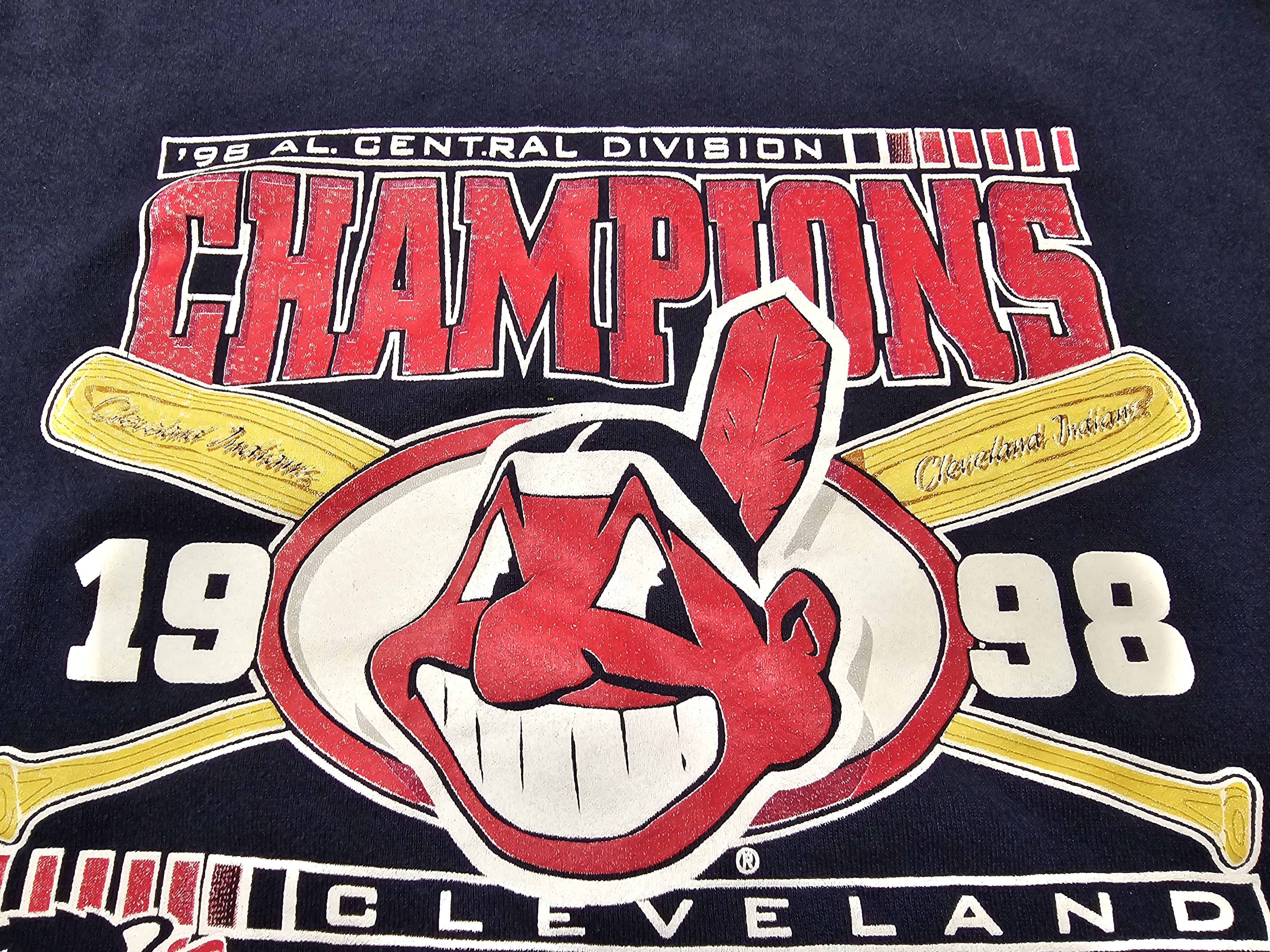 Vintage VINTAGE CLEVELAND INDIANS CHAMPIONS 1998 BASEBALL SWEATSHIRT Size US L / EU 52-54 / 3 - 4 Thumbnail