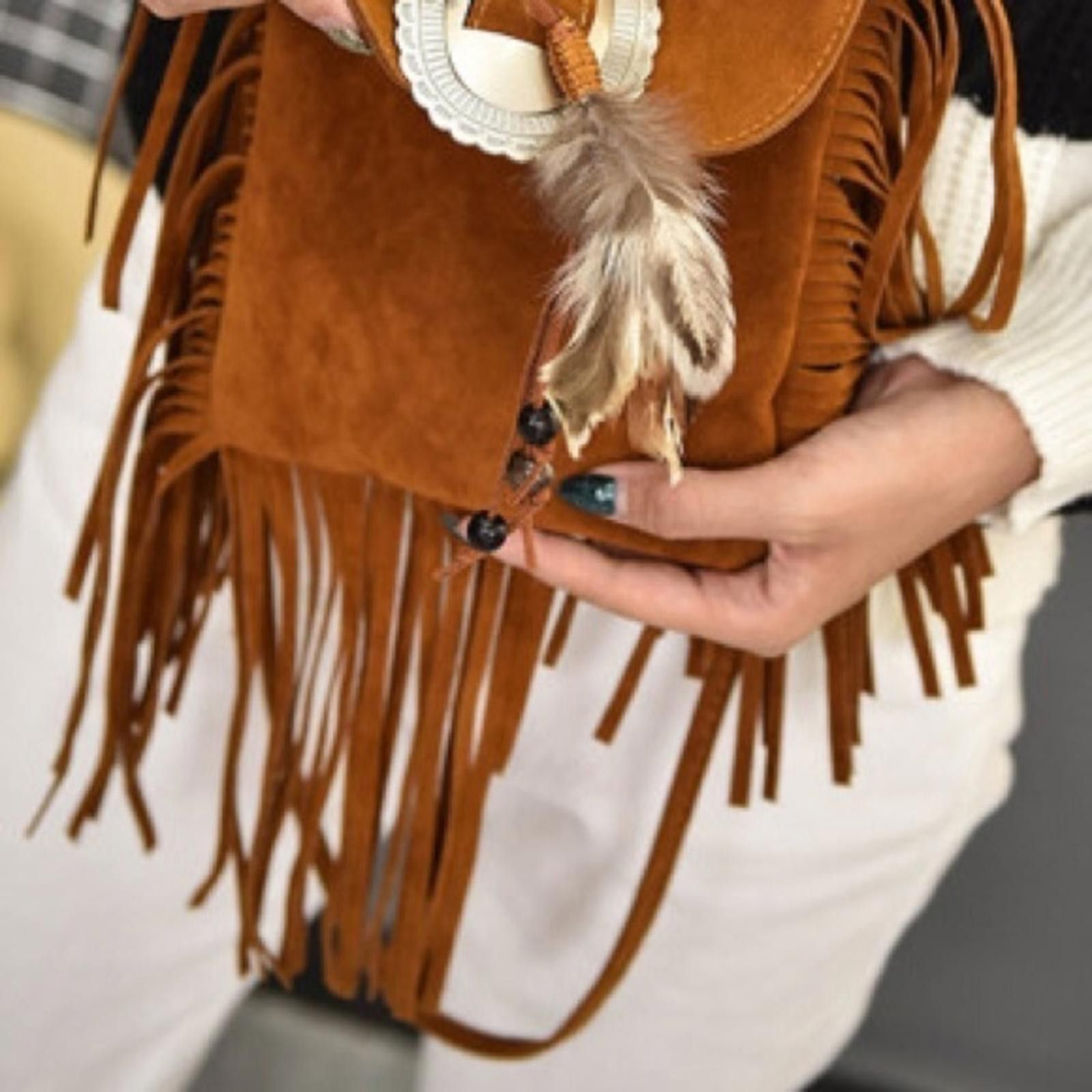 Designer Boho Feather Tassel Bag NWT Size ONE SIZE - 7 Thumbnail