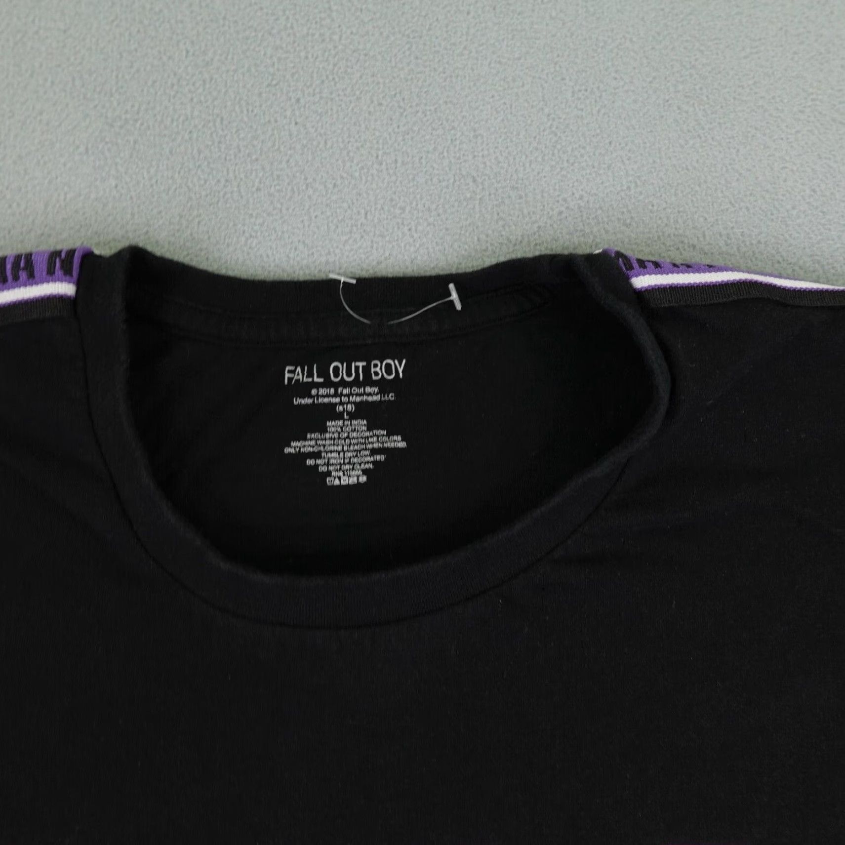 Pinko VINTAGE Fall Out Boy Shirt Mens Large Black Rock Band Concert Crewneck Tee Size US L / EU 52-54 / 3 - 3 Thumbnail