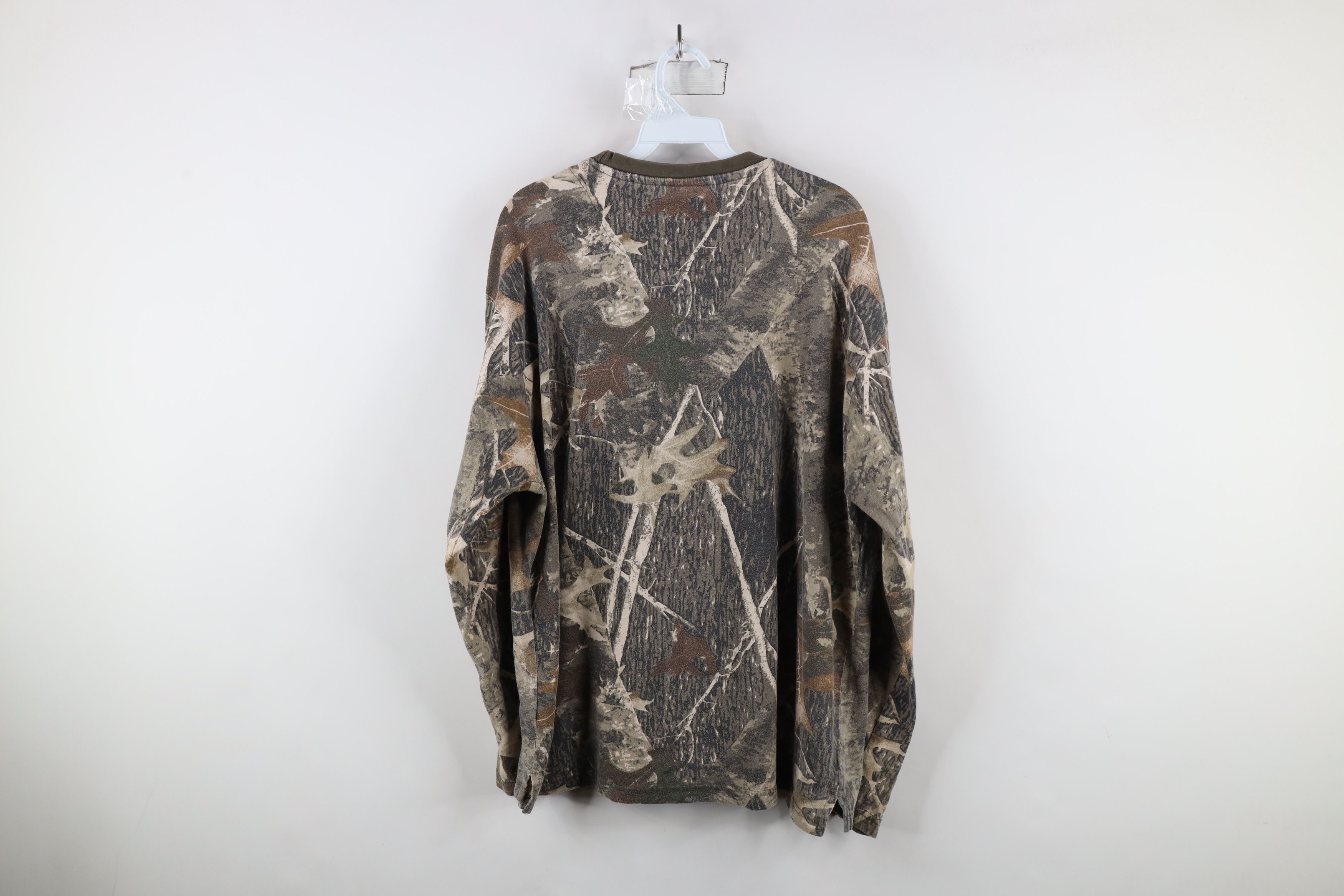 Vintage Vintage Streetwear Camouflage Long Sleeve Pocket T-Shirt Size US XL / EU 56 / 4 - 7 Thumbnail