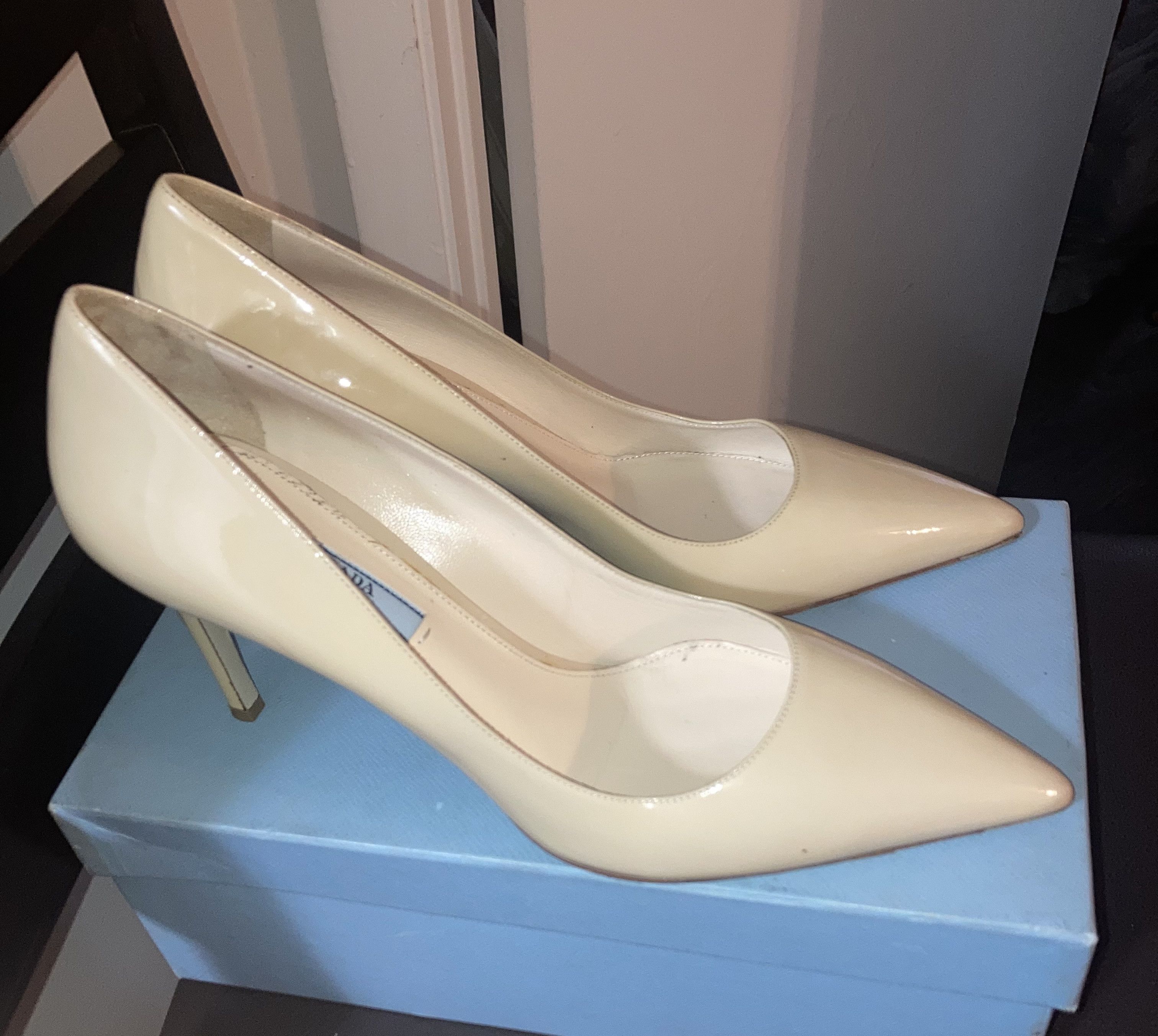 Prada Prada patent leather pumps Size US 9 / IT 39 - 6 Thumbnail