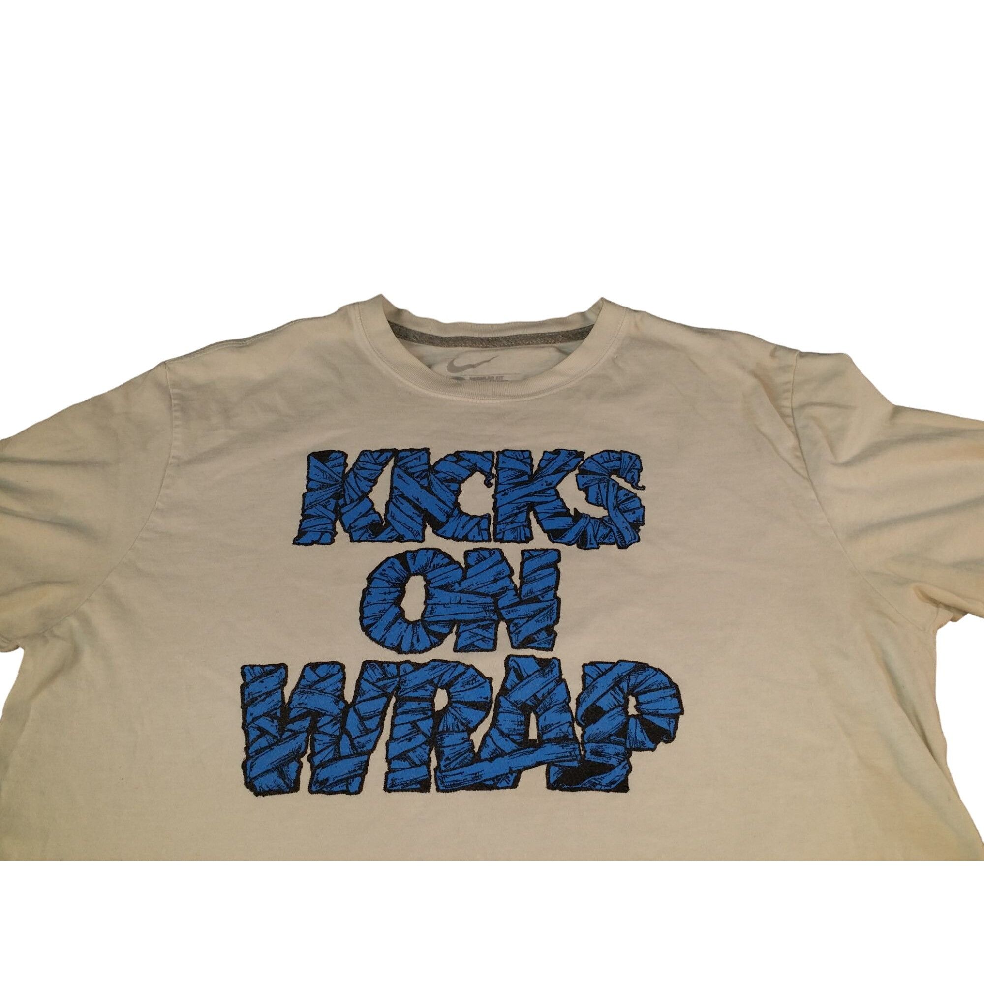 Nike Nike Kicks On Wrap Tshirt Men Sz L Regular Fit Graphic Print Size US L / EU 52-54 / 3 - 2 Thumbnail