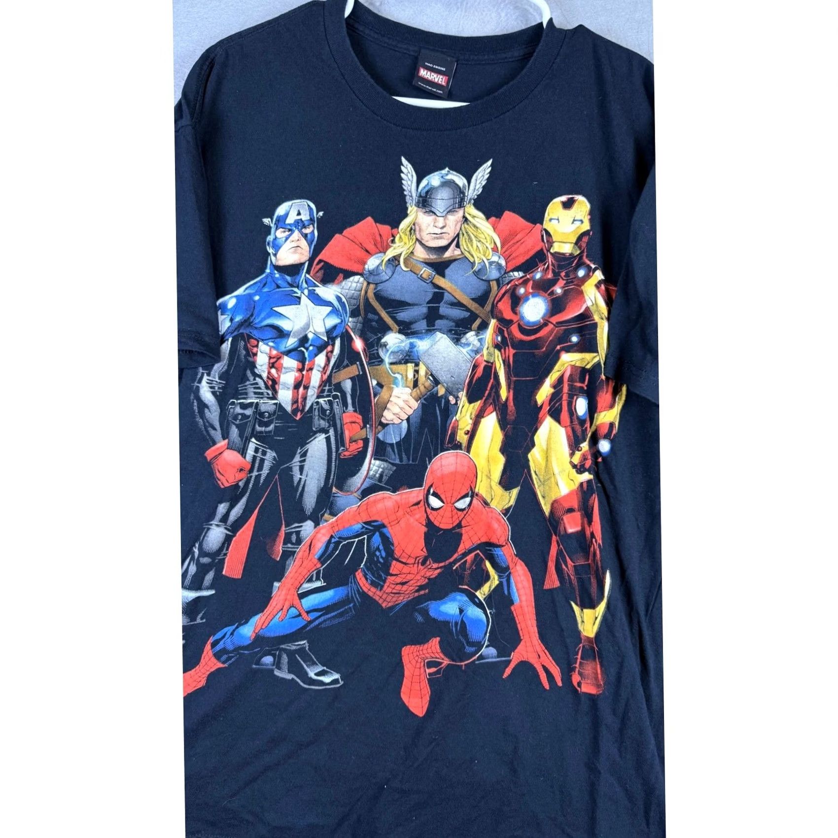 Mad Engine Mad Engine Marvel T-Shirt Men Large Black Avengers Graphic Tee Size US L / EU 52-54 / 3 - 7 Thumbnail