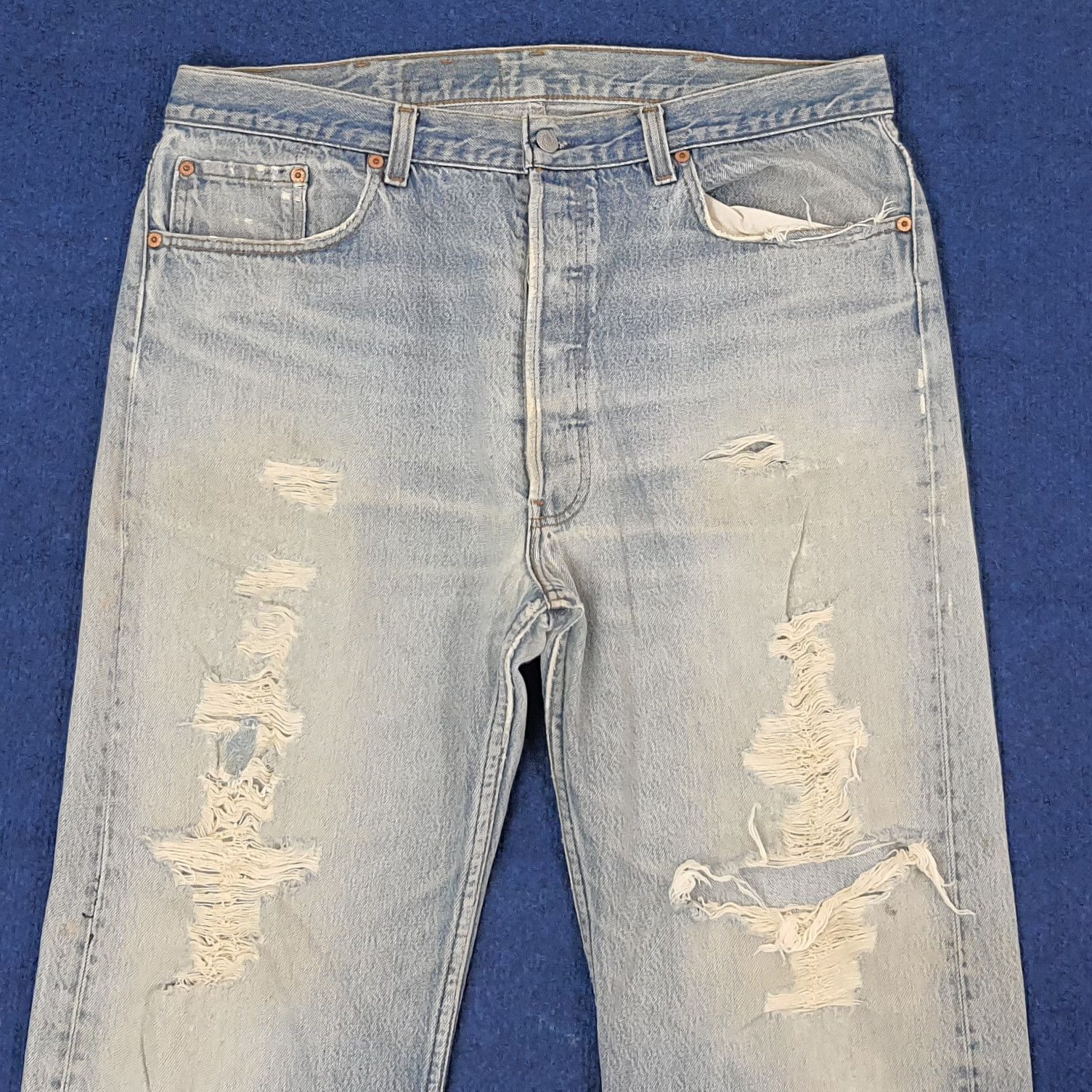 Levi's Vintage Levi's Distressed Style Jeans C252N11 Size US 36 / EU 52 - 2 Thumbnail