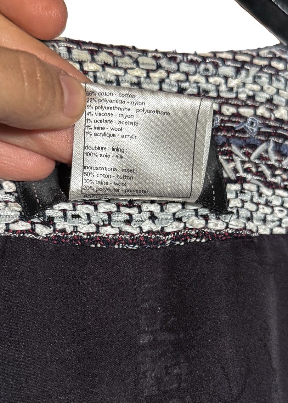 Chanel Chanel SS13 Paris/Singapore Navy Blue White Tweed Jacket Size M / US 6-8 / IT 42-44 - 7 Thumbnail