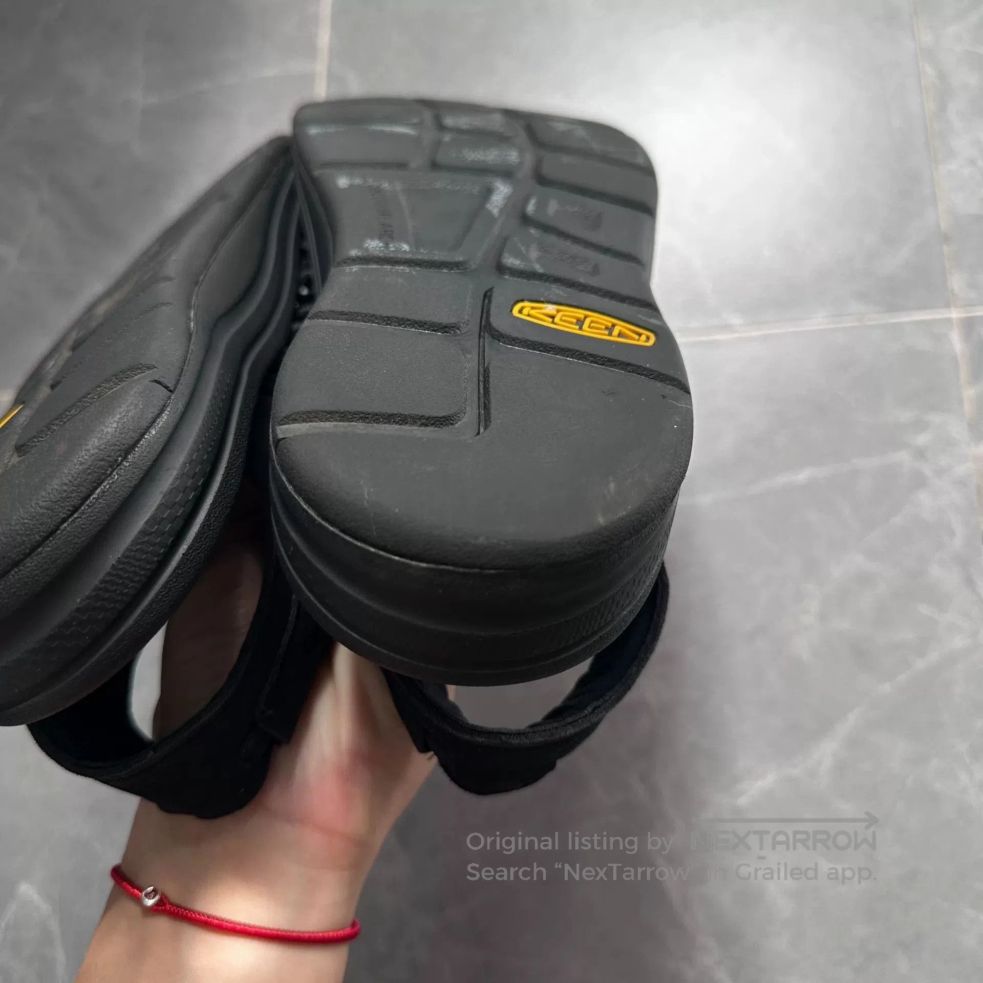 KEEN KEEN UNEEK Black Water Sandal. Size US 10 / EU 43 - 5 Thumbnail