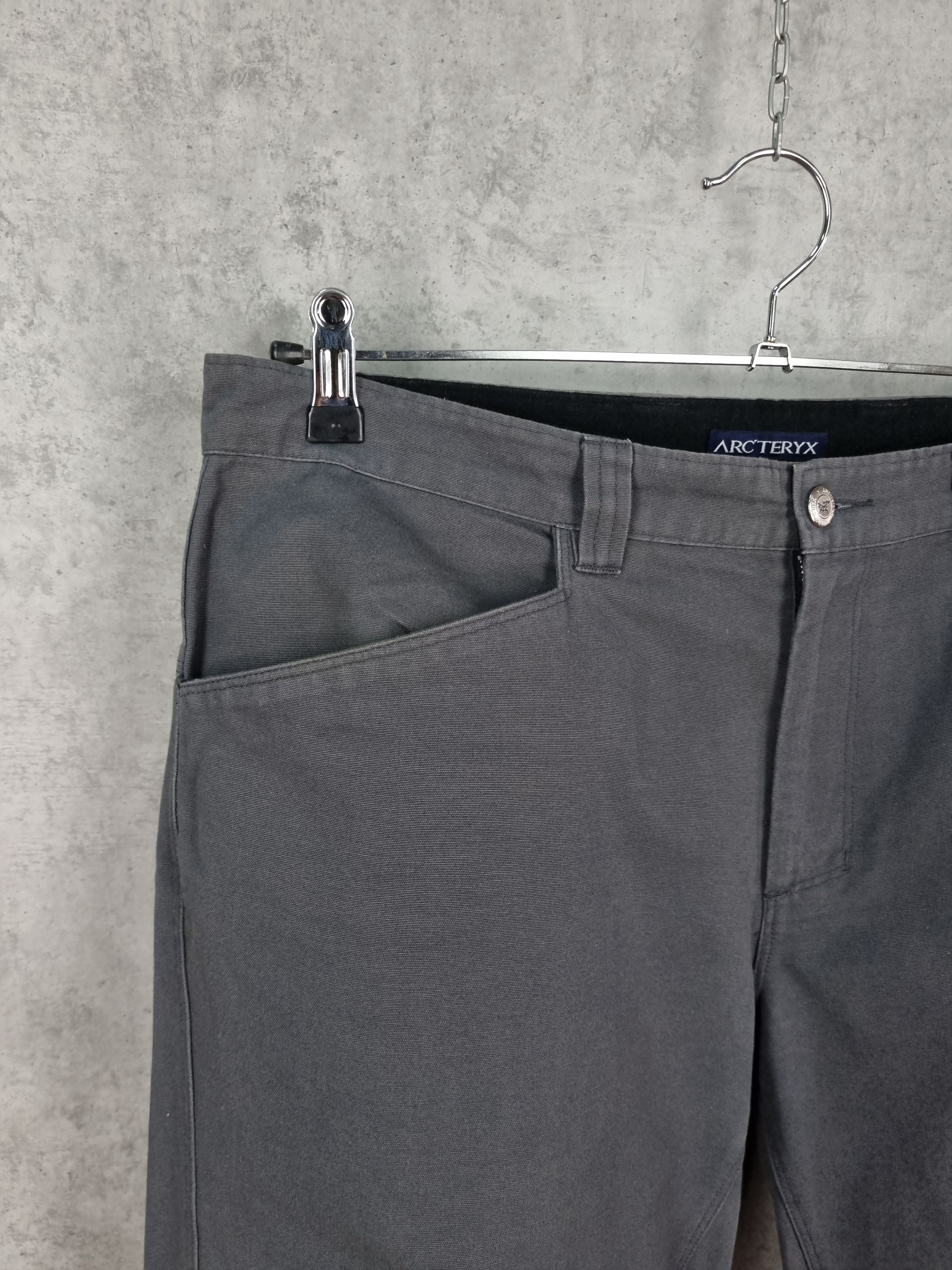 Arc'teryx Arc'teryx Cropped Pants Size US 34 / EU 50 - 10 Thumbnail