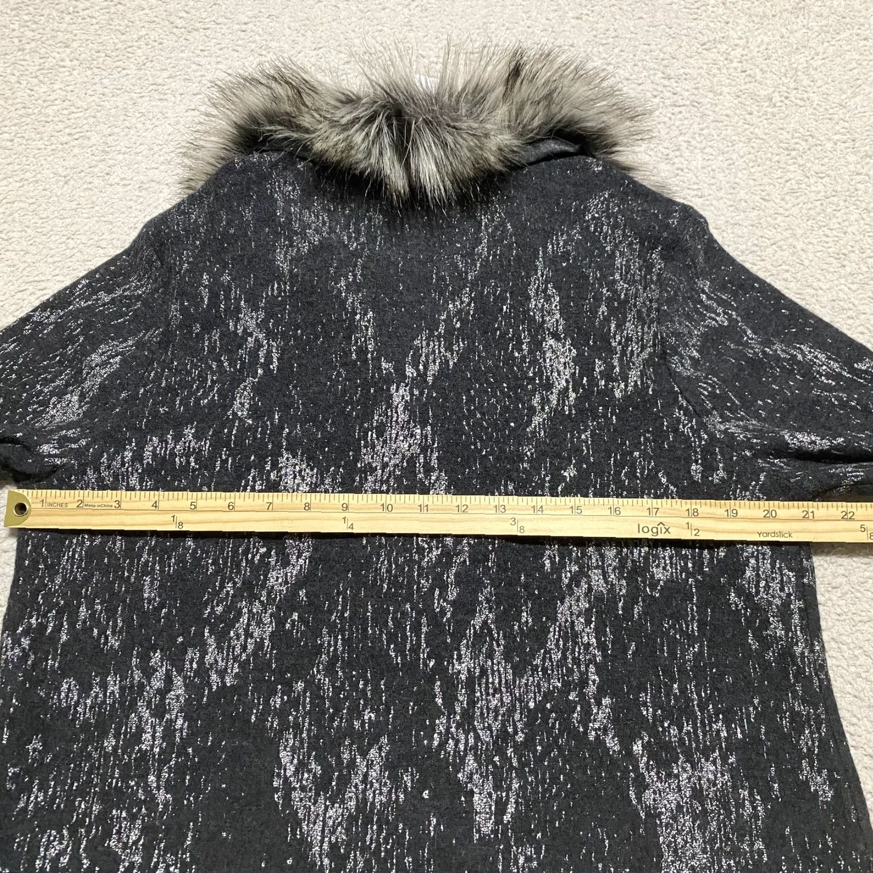 Vintage Chico's Cardigan Sweater NWT Jacket Women L Gray Fur Trim Button Knit /Wool Heavyweight All Seasons Casual Holiday 90s? Size L / US 10 / IT 46 - 7 Thumbnail