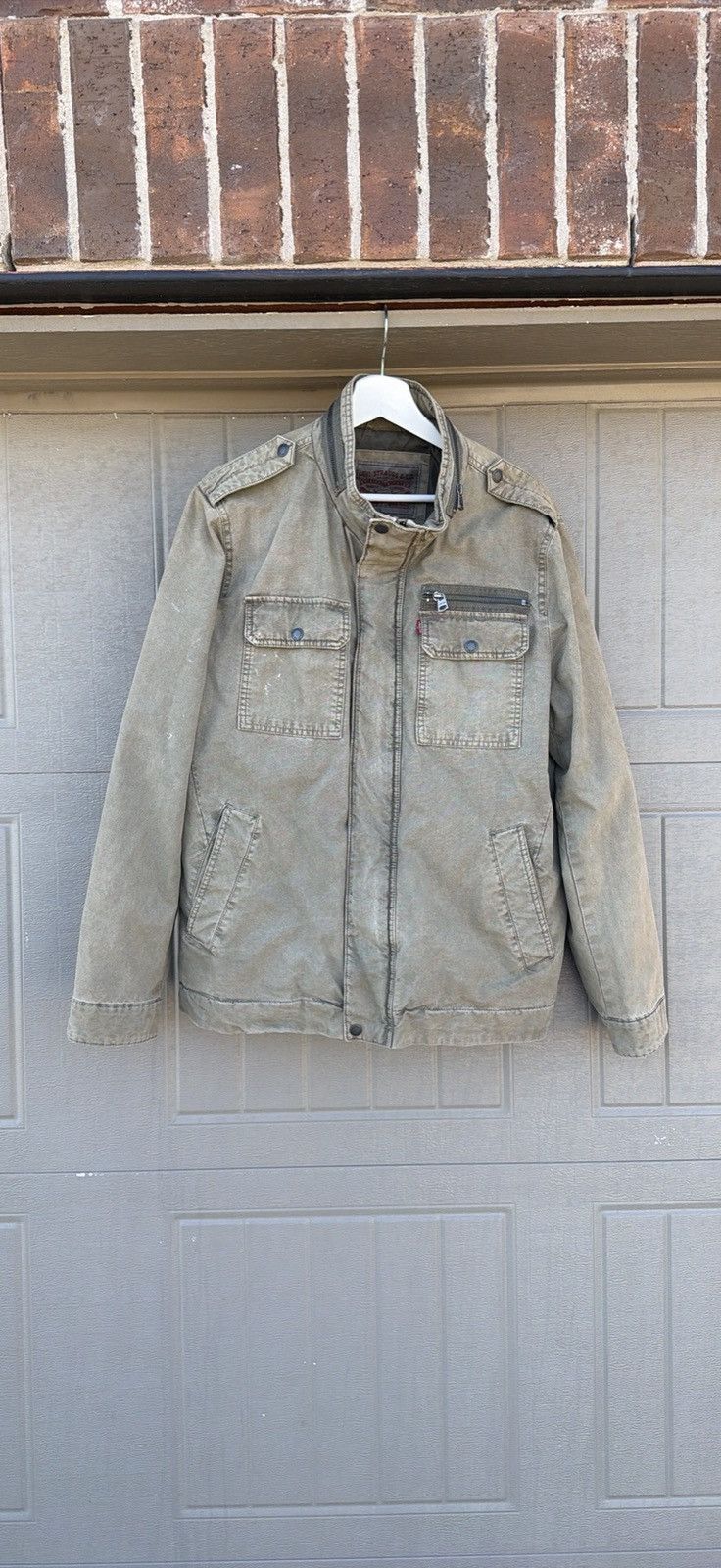 Levi's Levi Mens Military style Jacket Size US L / EU 52-54 / 3 - 1 Thumbnail