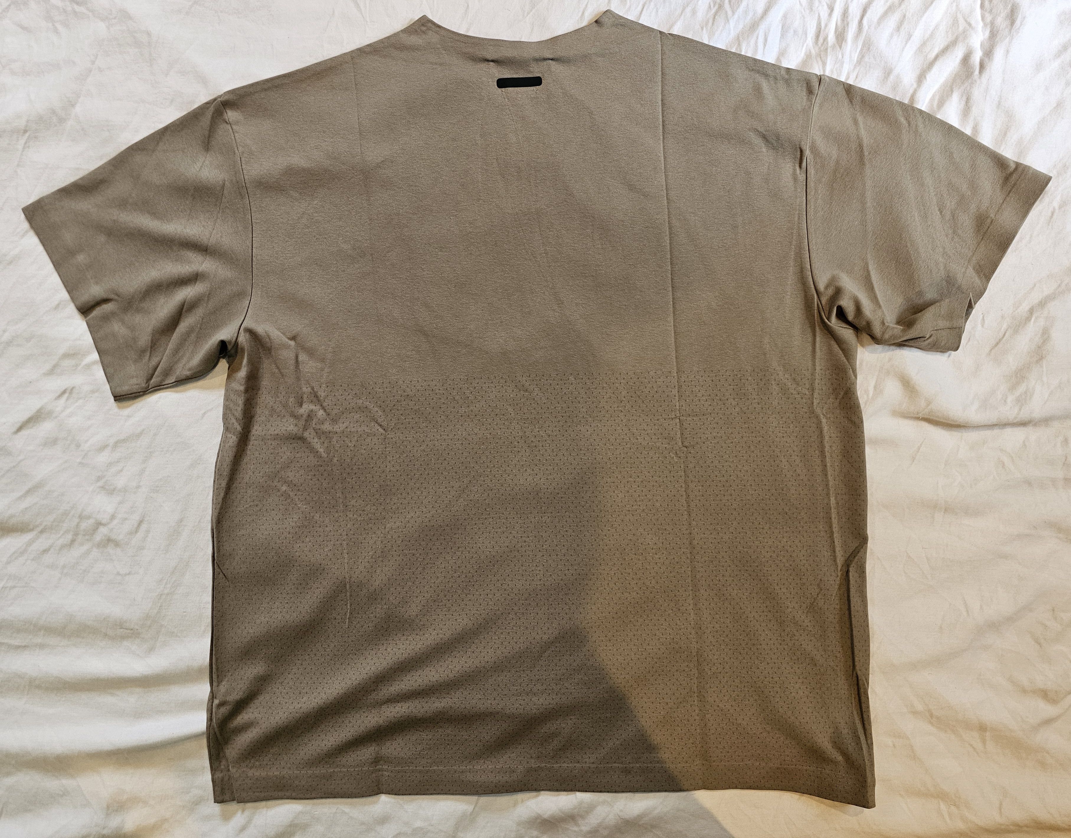 Adidas × Fear of God FEAR OF GOD ATHLETICS PERFORMANCE JERSEY TEE CLAY Size US L / EU 52-54 / 3 - 2 Thumbnail