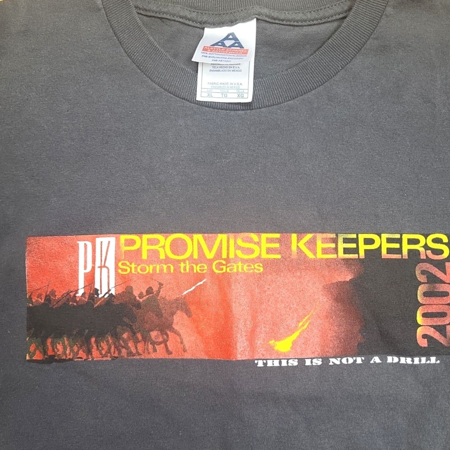 Vintage Promise Keepers Storm Gates 2002 Mens XL Extra Large Vintage Graphic Shirt Size US XL / EU 56 / 4 - 2 Thumbnail